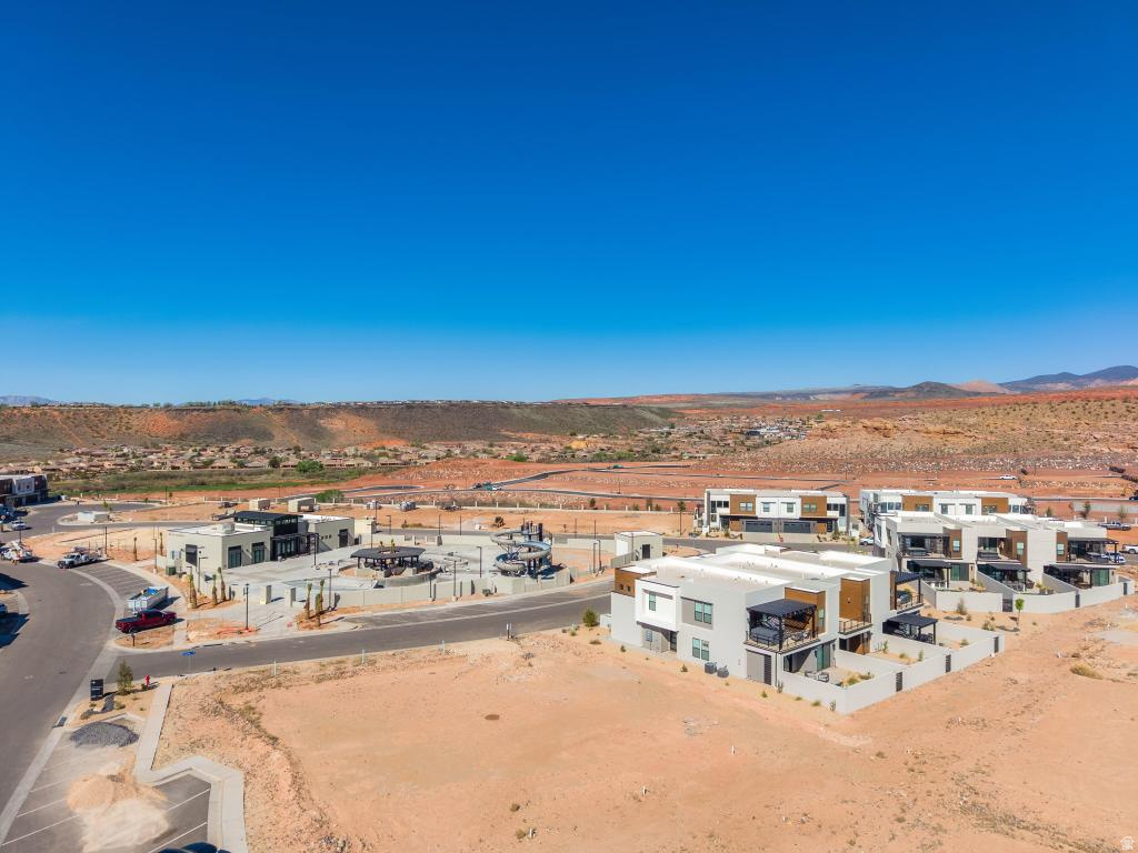 ISLAND AT CORAL CANYON - Residential