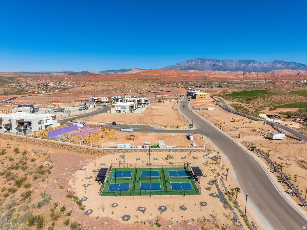 ISLAND AT CORAL CANYON - Residential