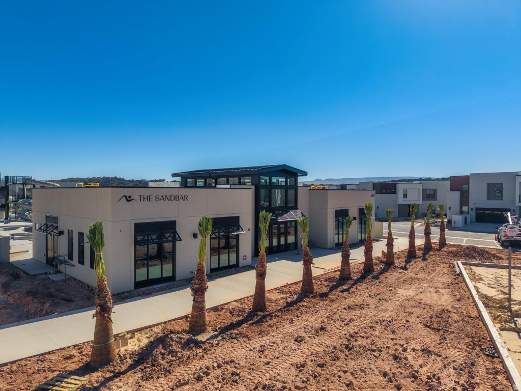 ISLAND AT CORAL CANYON - Residential