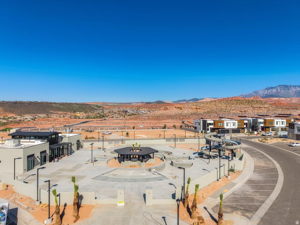 ISLAND AT CORAL CANYON - Residential