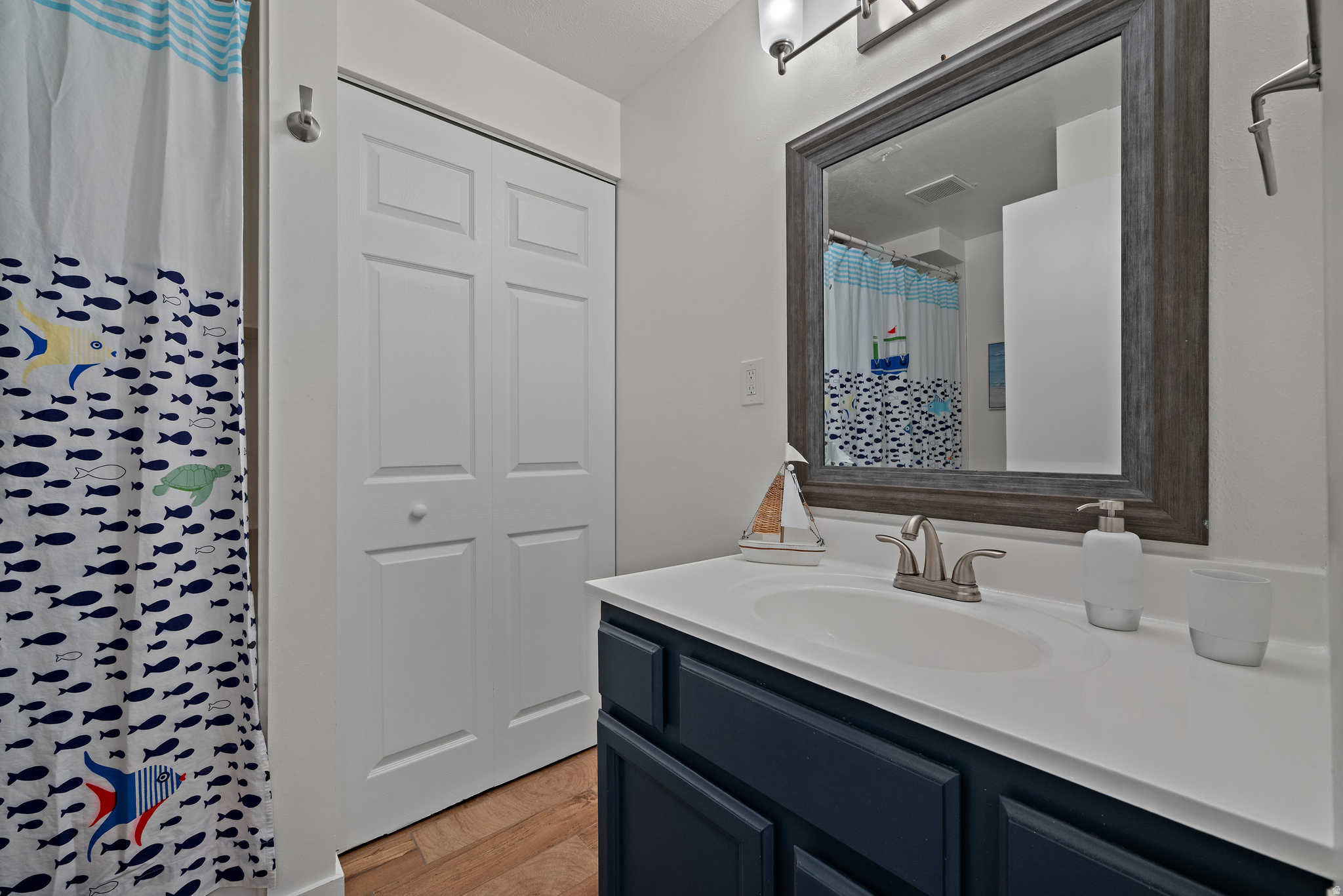 CHALET VILLAGE - Residential