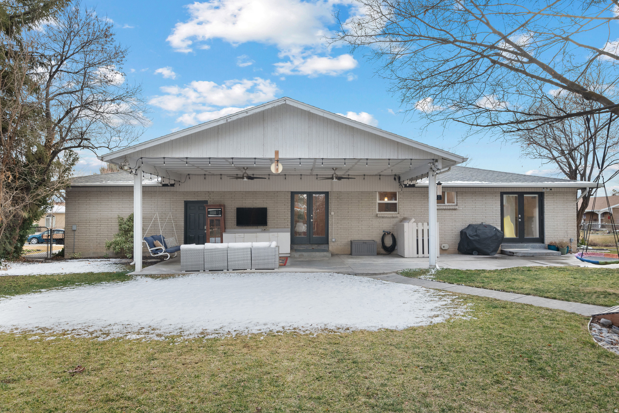 CHALET VILLAGE - Residential