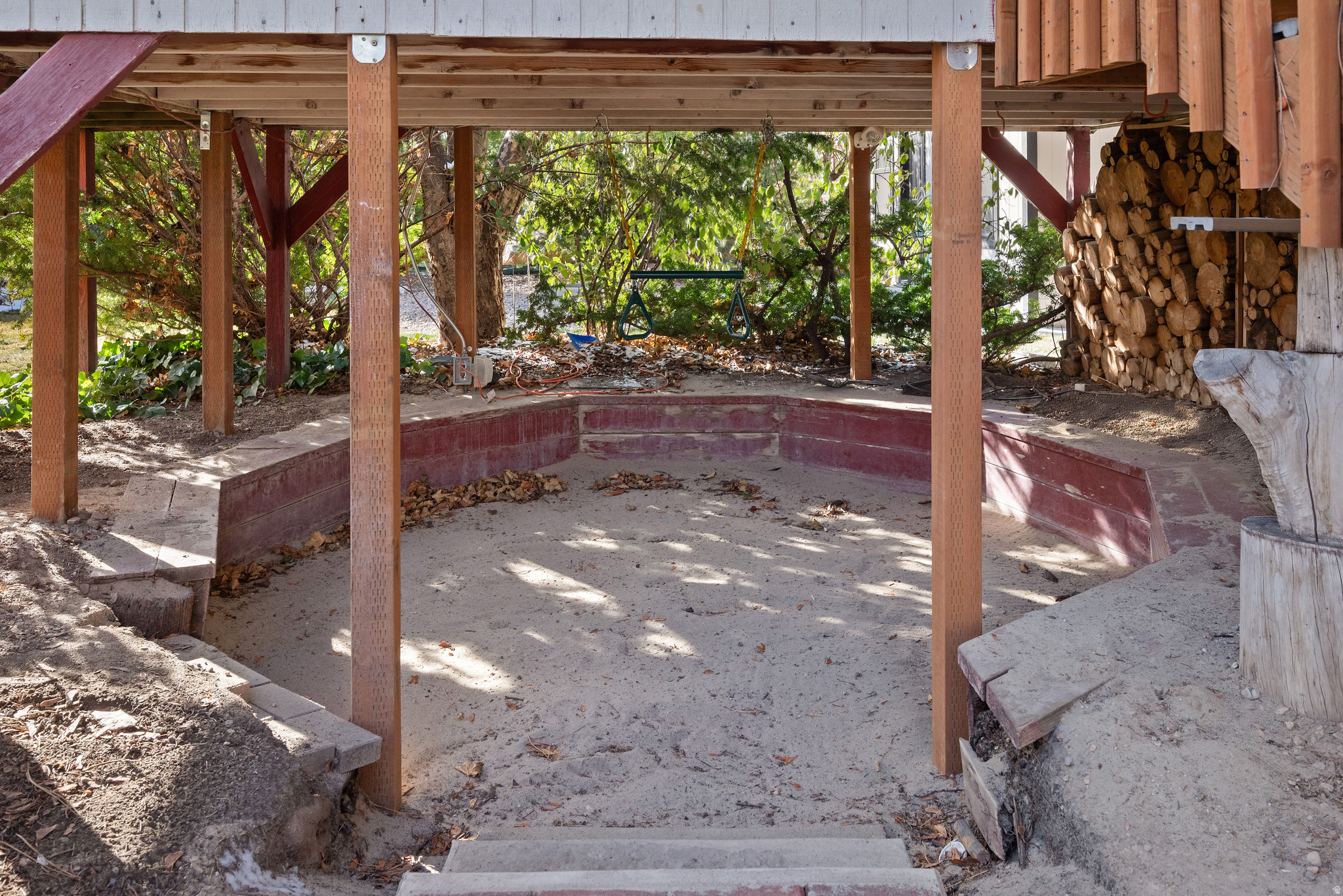 CHALET VILLAGE - Residential