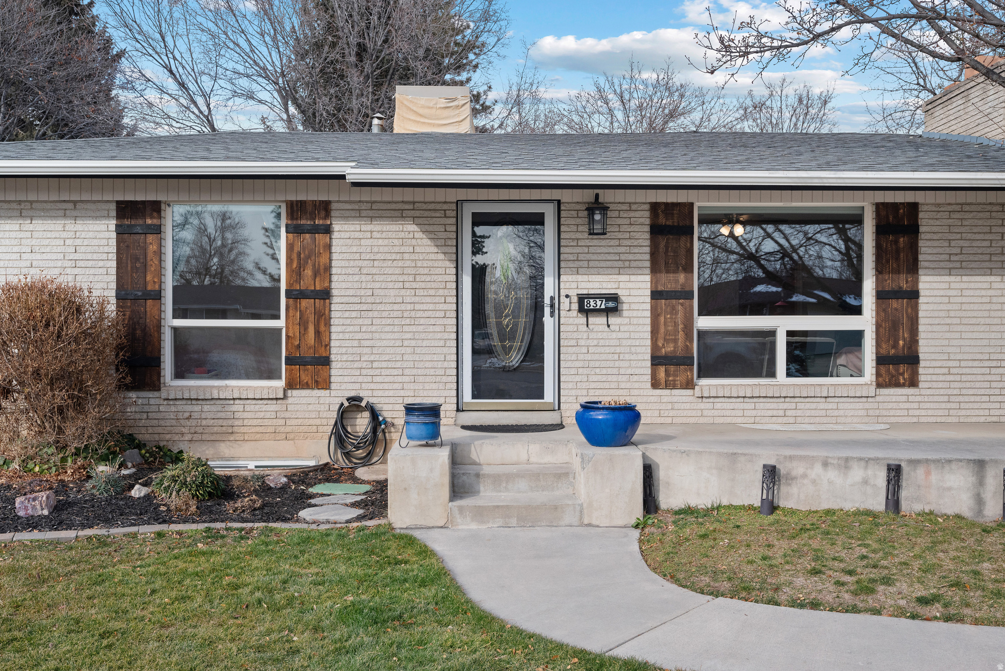 CHALET VILLAGE - Residential