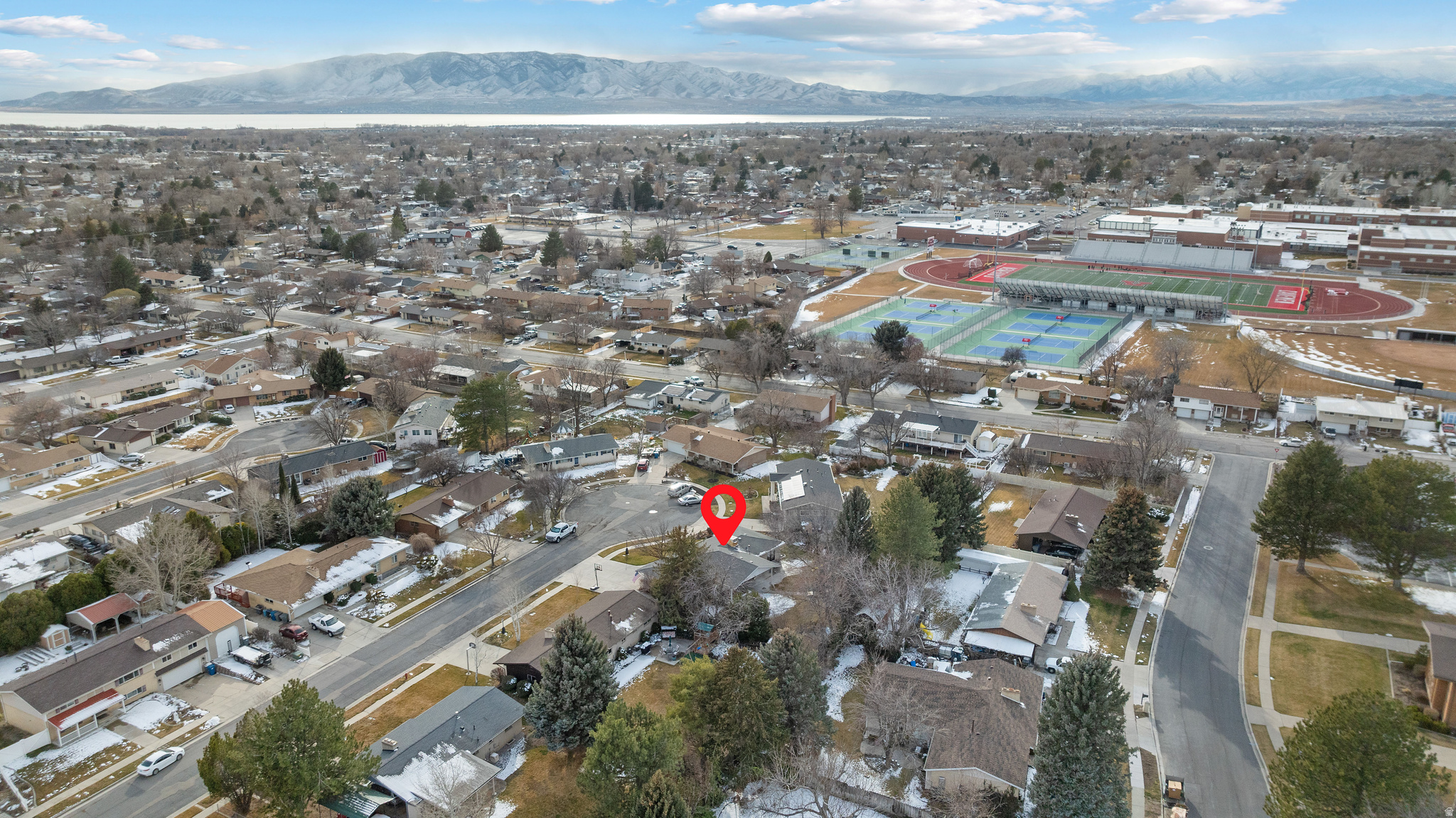 CHALET VILLAGE - Residential