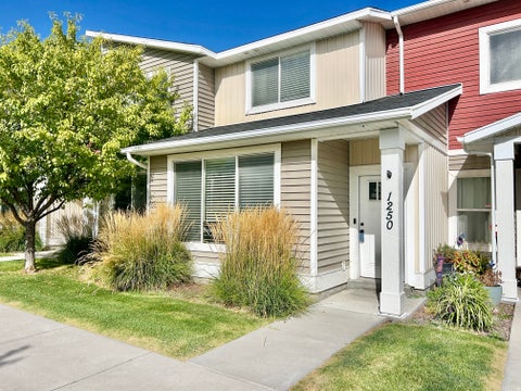 Townhouse For Sale - 1250 W 2420<br/> Nibley, UT 84321