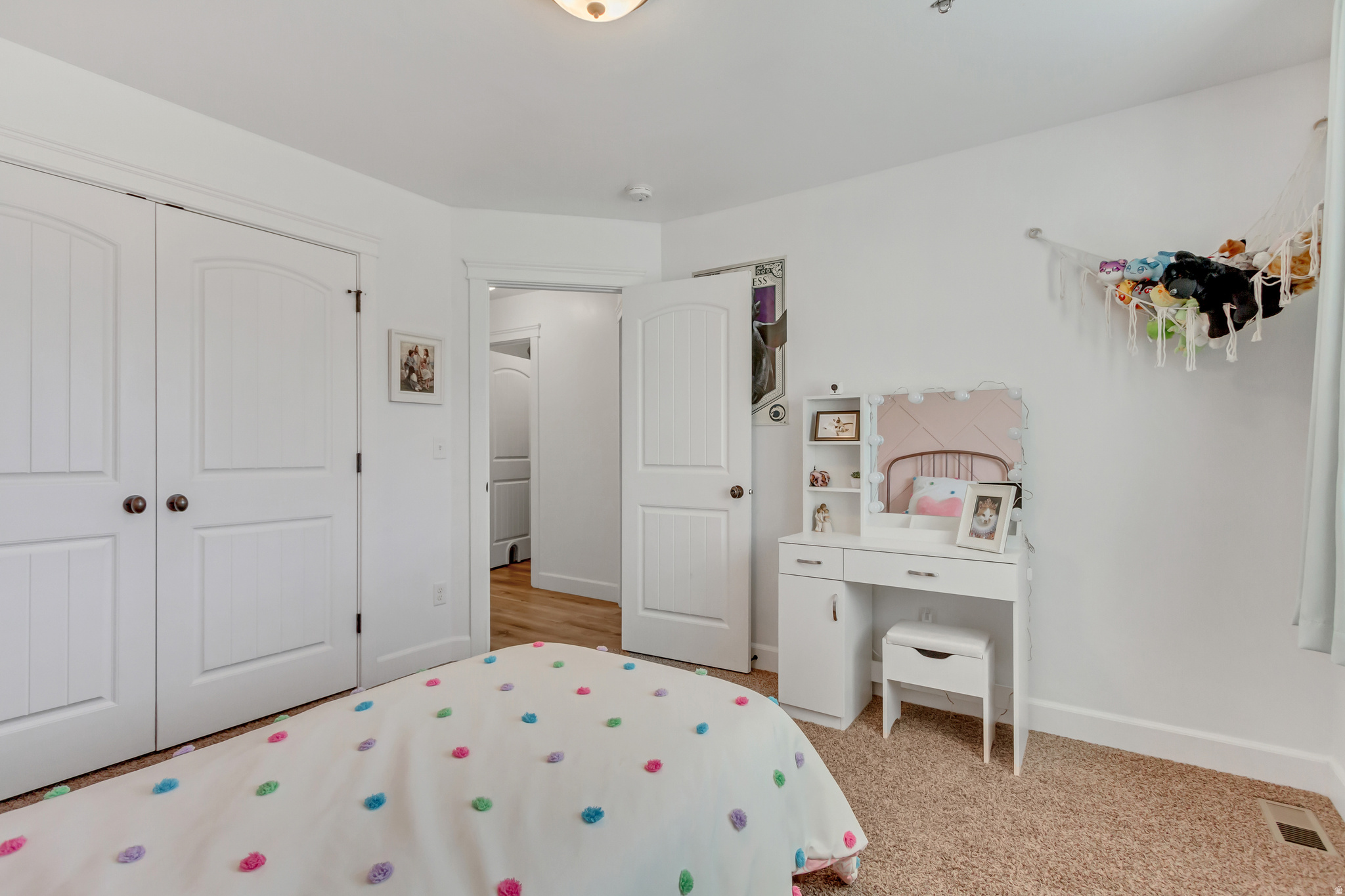 THE COVE - Residential