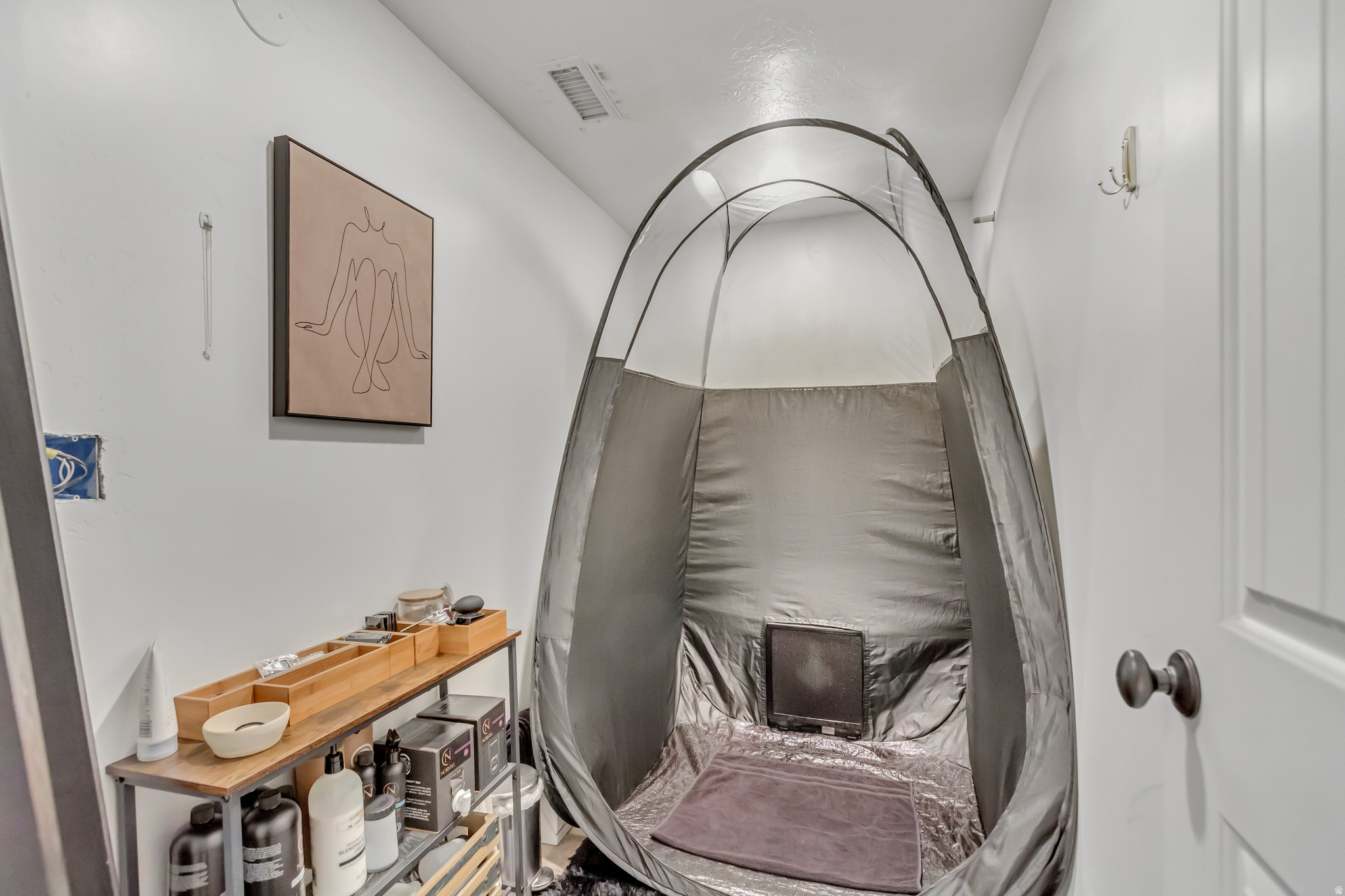 THE COVE - Residential