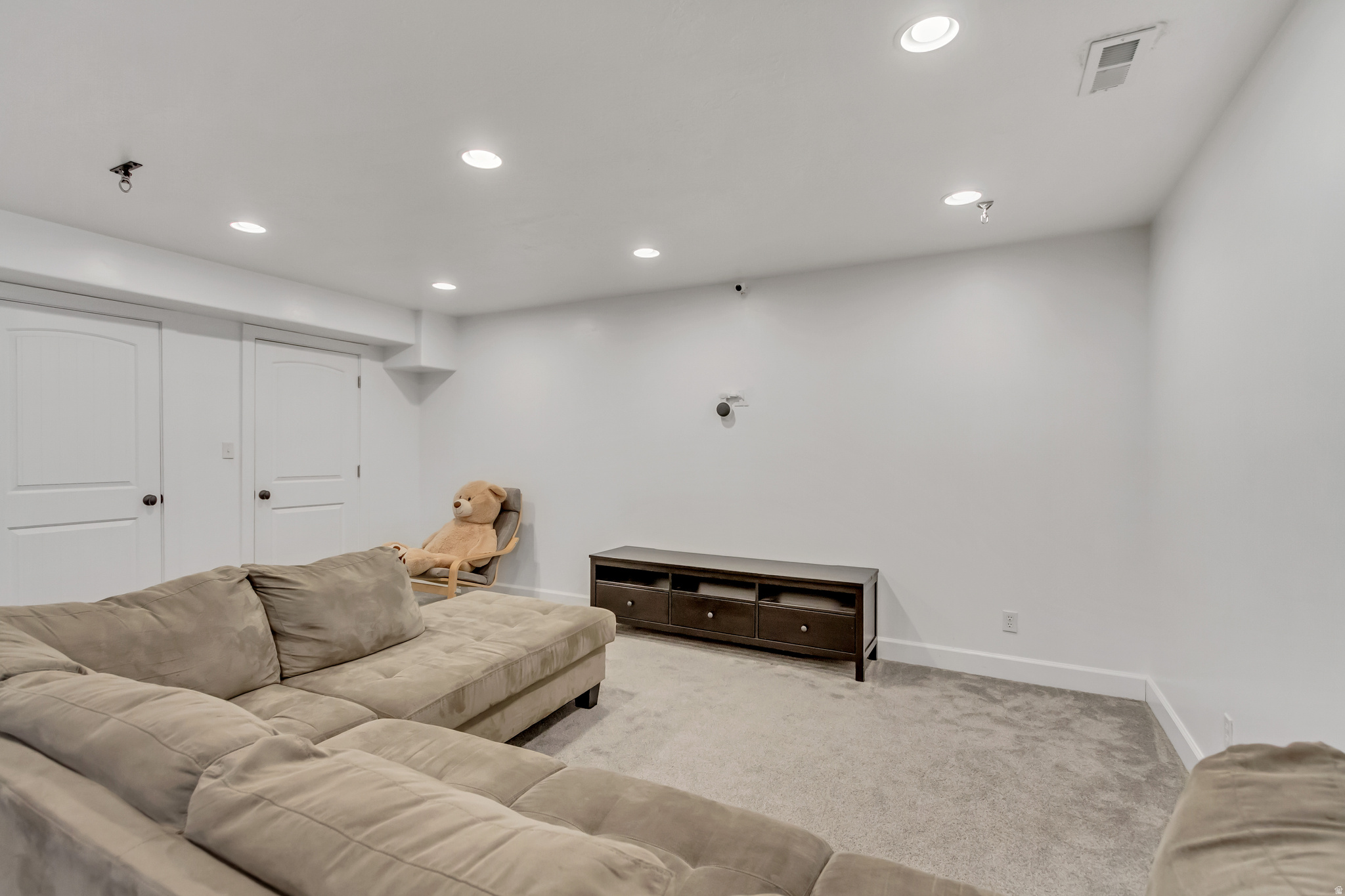 THE COVE - Residential