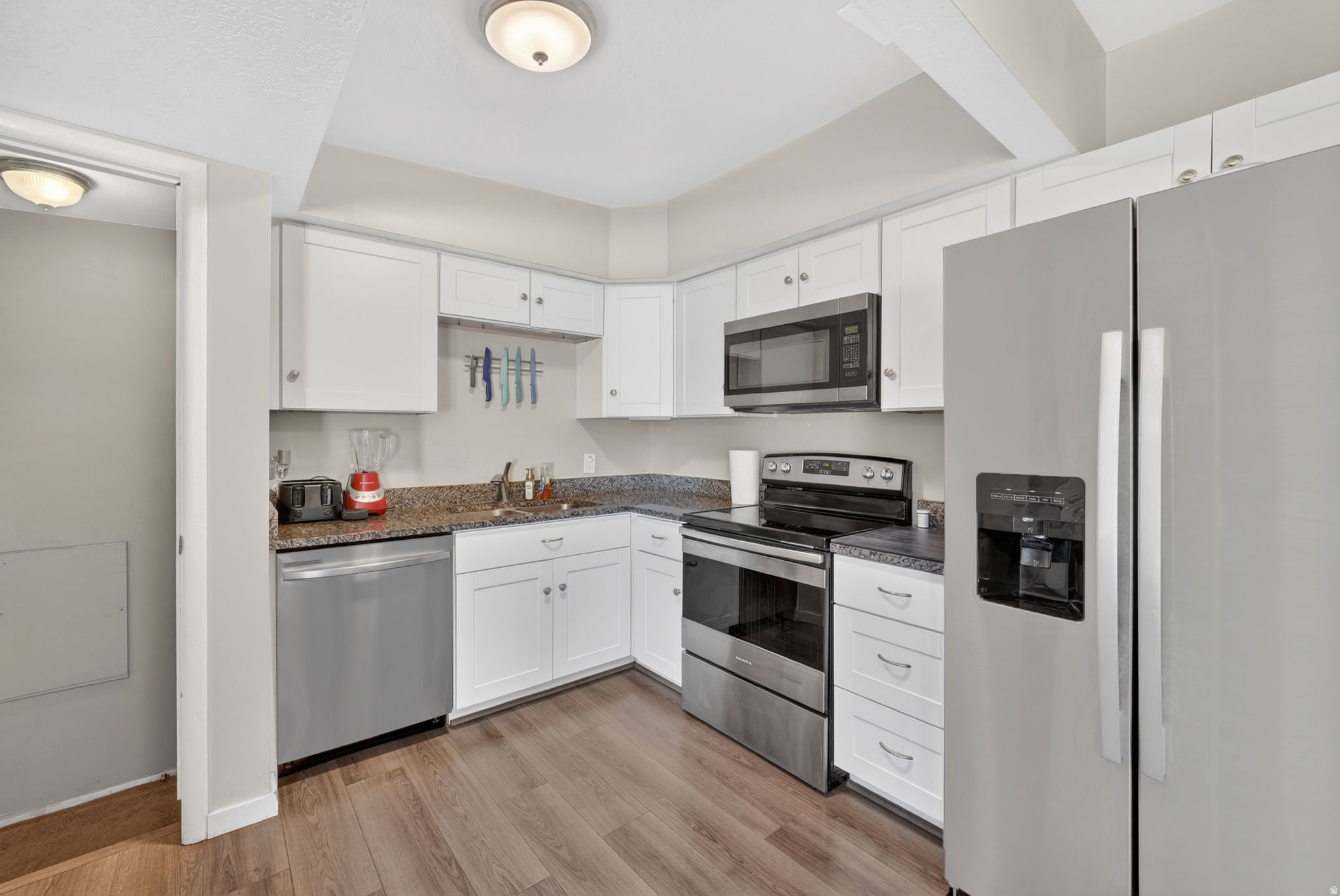 MOUNTAIN VIEW - Residential