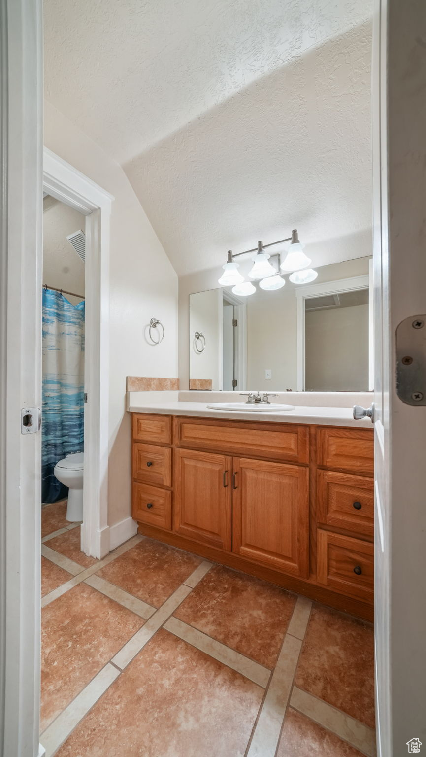 SARATOGA HILLS - Residential