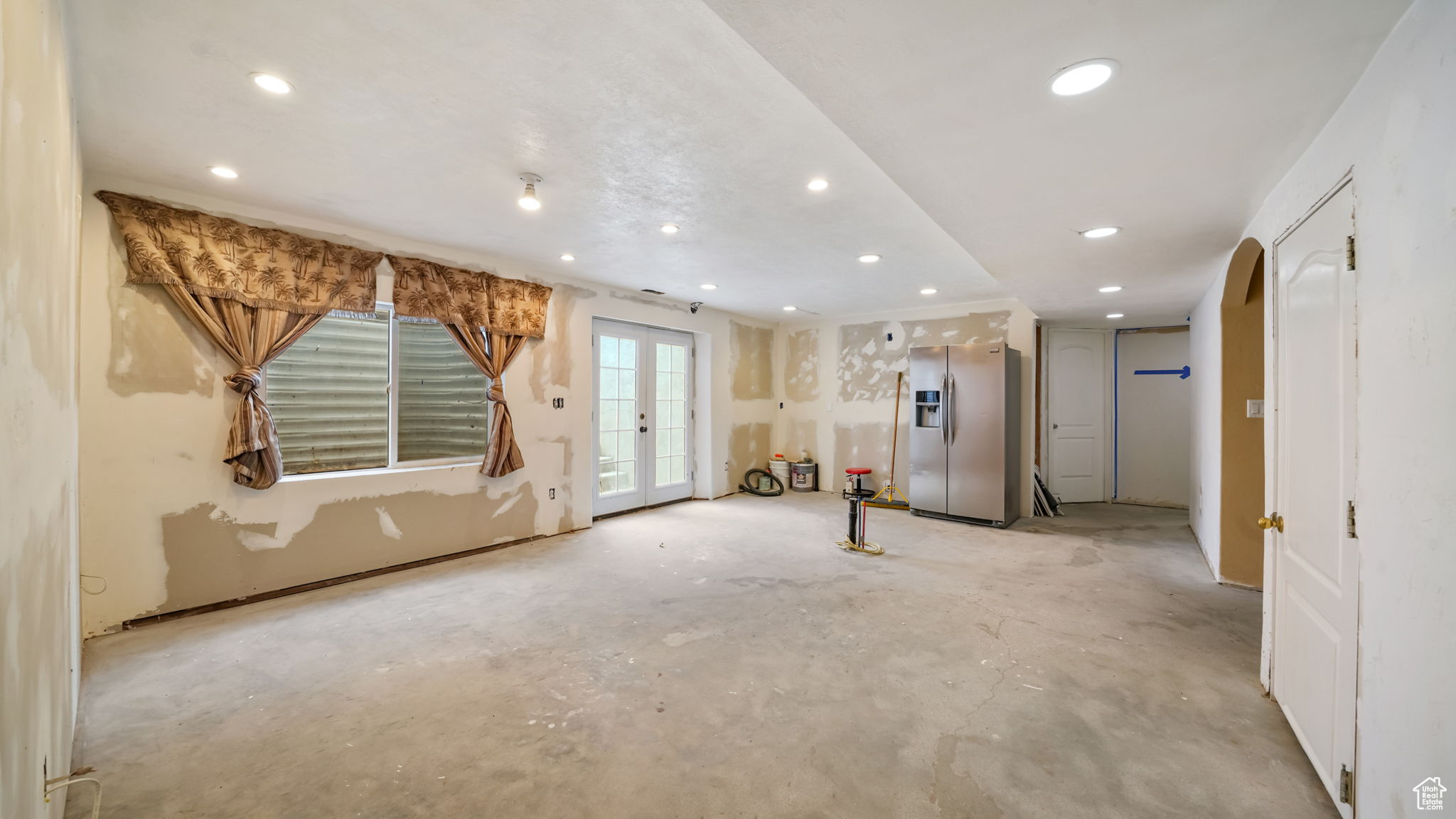 SARATOGA HILLS - Residential