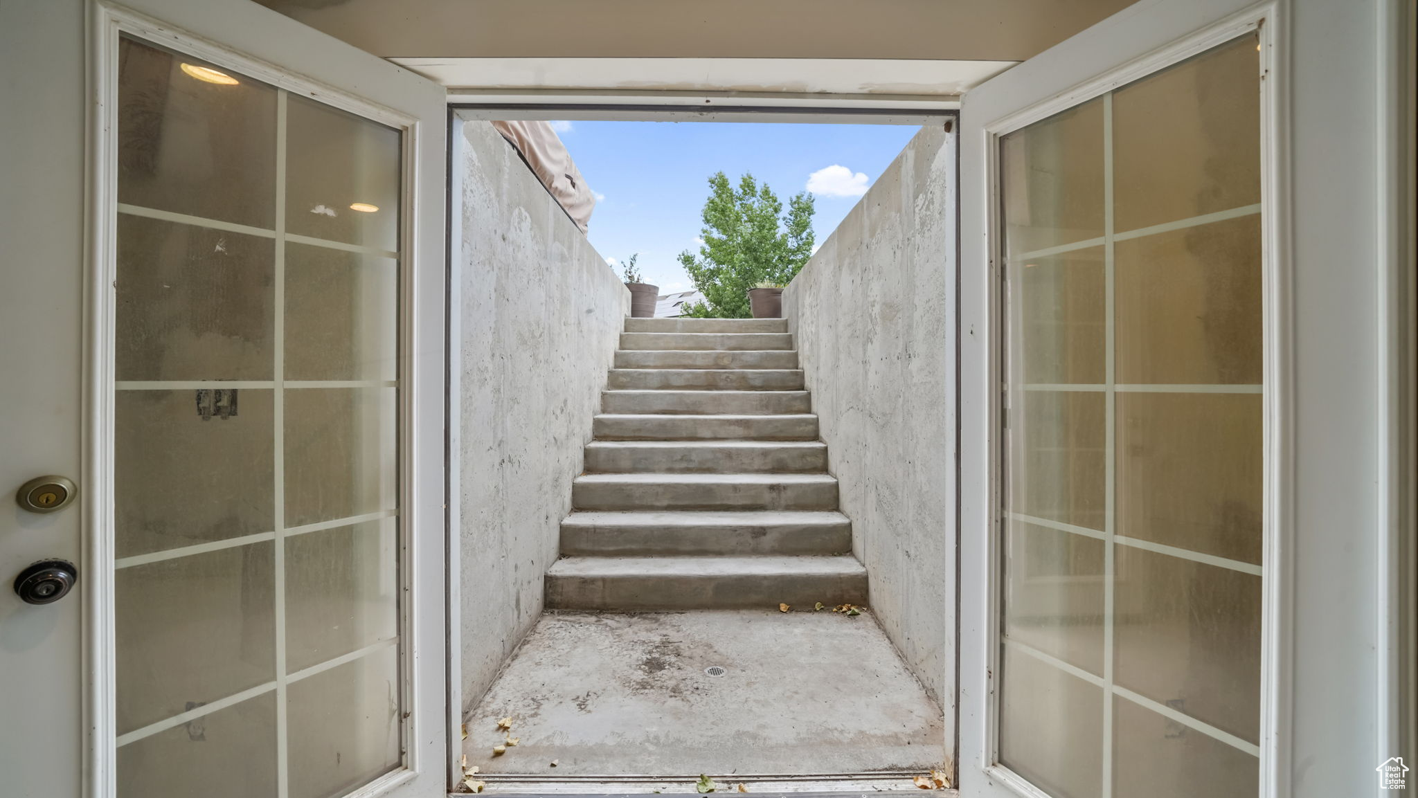 SARATOGA HILLS - Residential