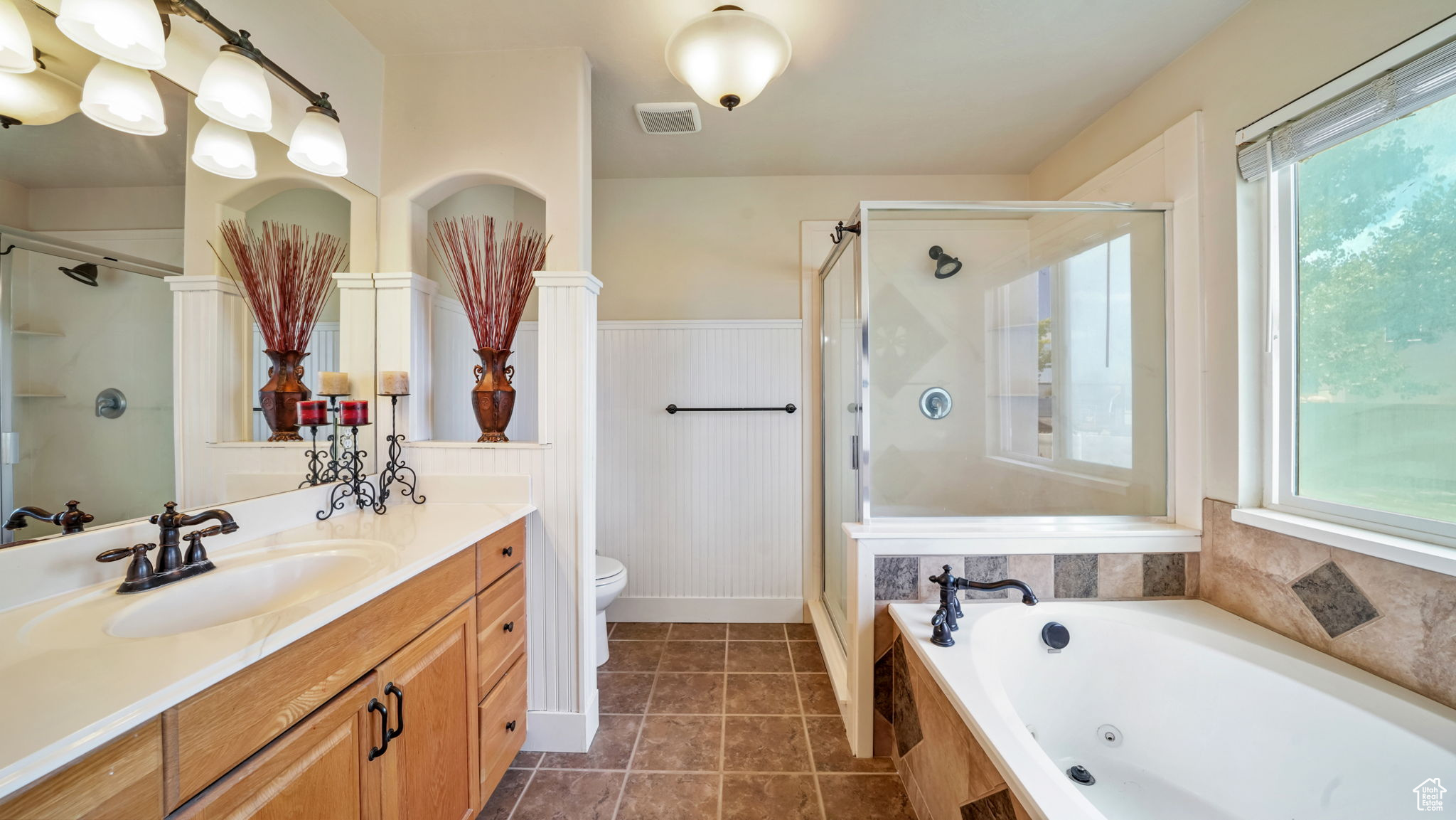 SARATOGA HILLS - Residential