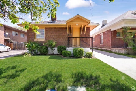 Tiny photo for 2122 MONROE BLVD, Ogden, UT 84401 (MLS # 2170197)