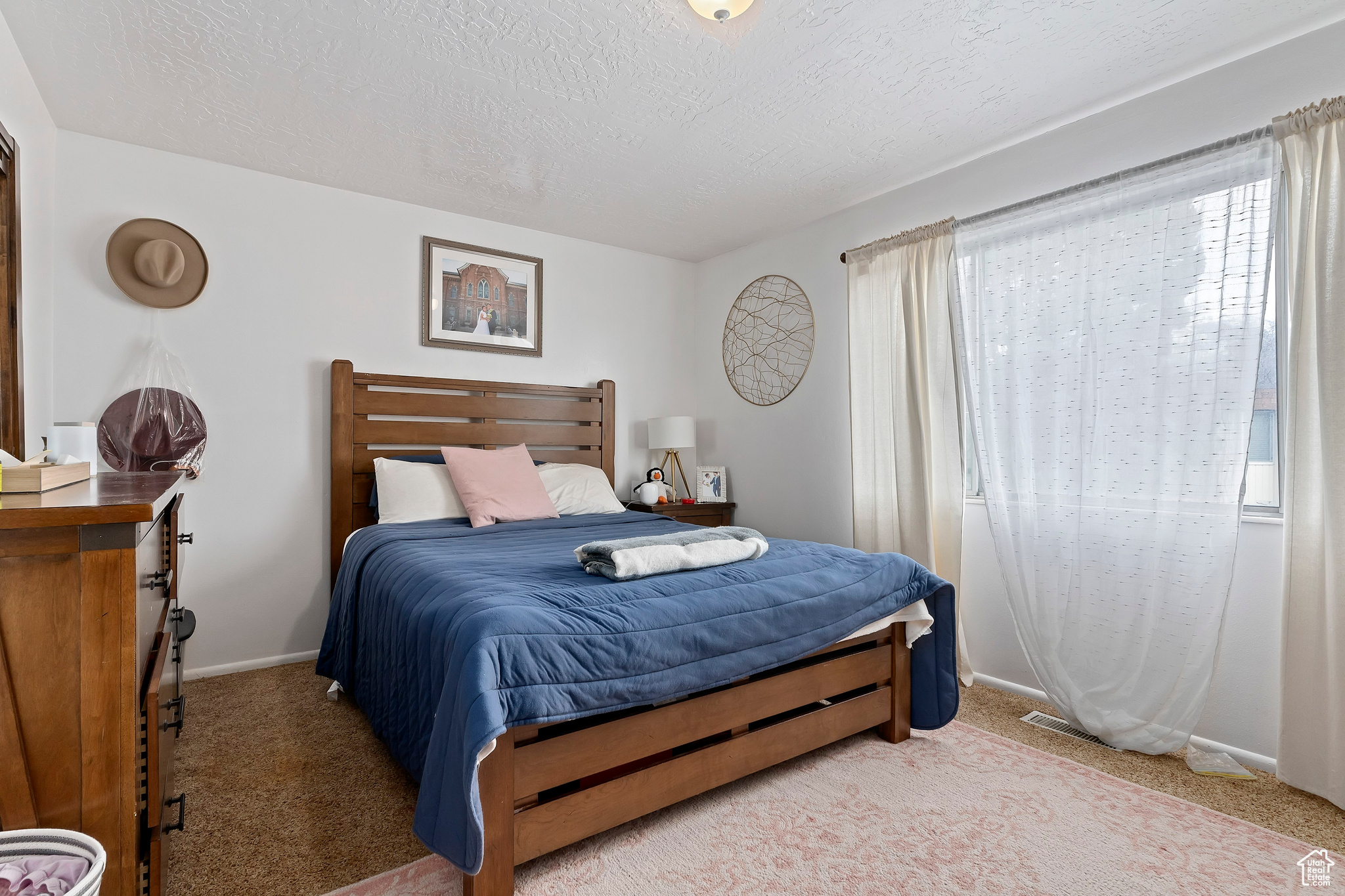 HOWELLSVILLE - Residential Income