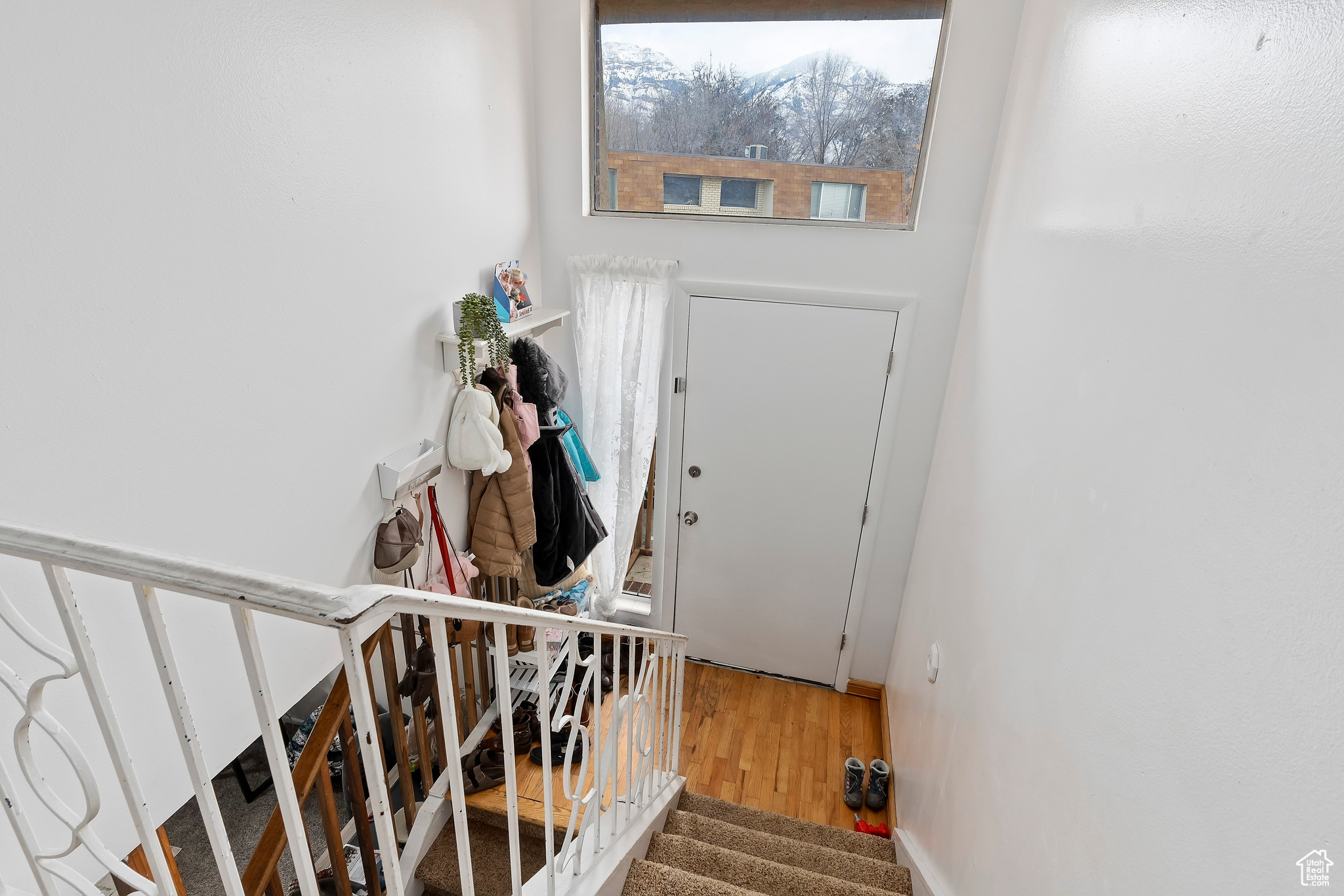 HOWELLSVILLE - Residential Income