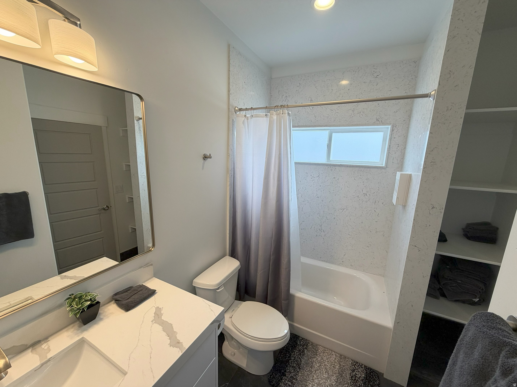 OMEGA 3 - Residential