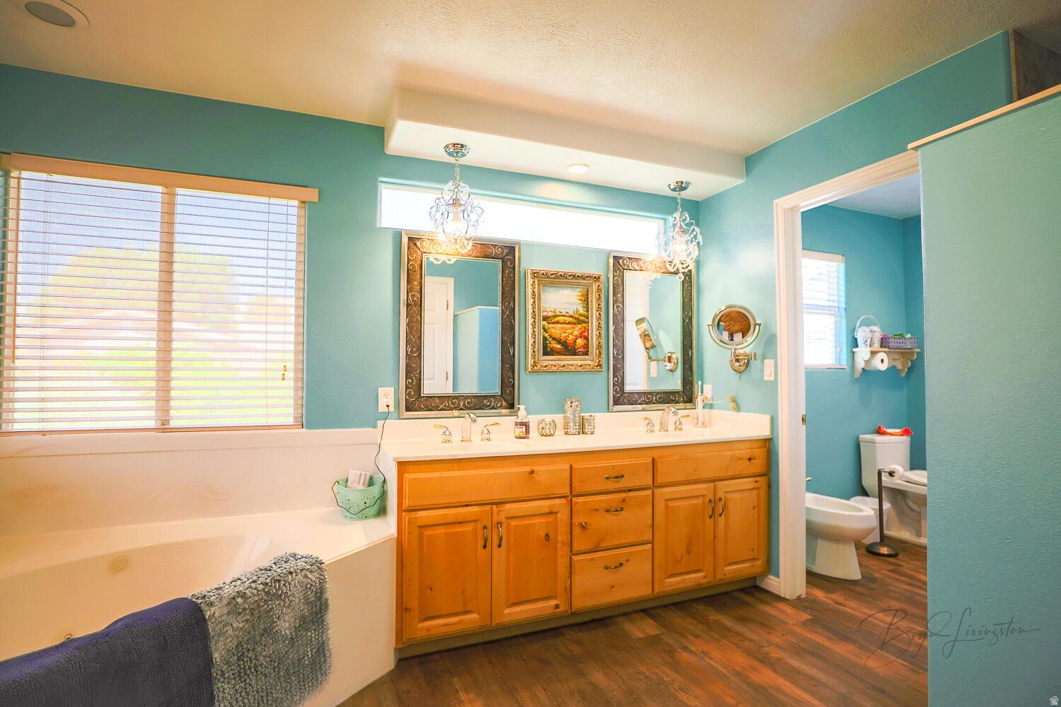 BLOOMINGTON LANE - Residential