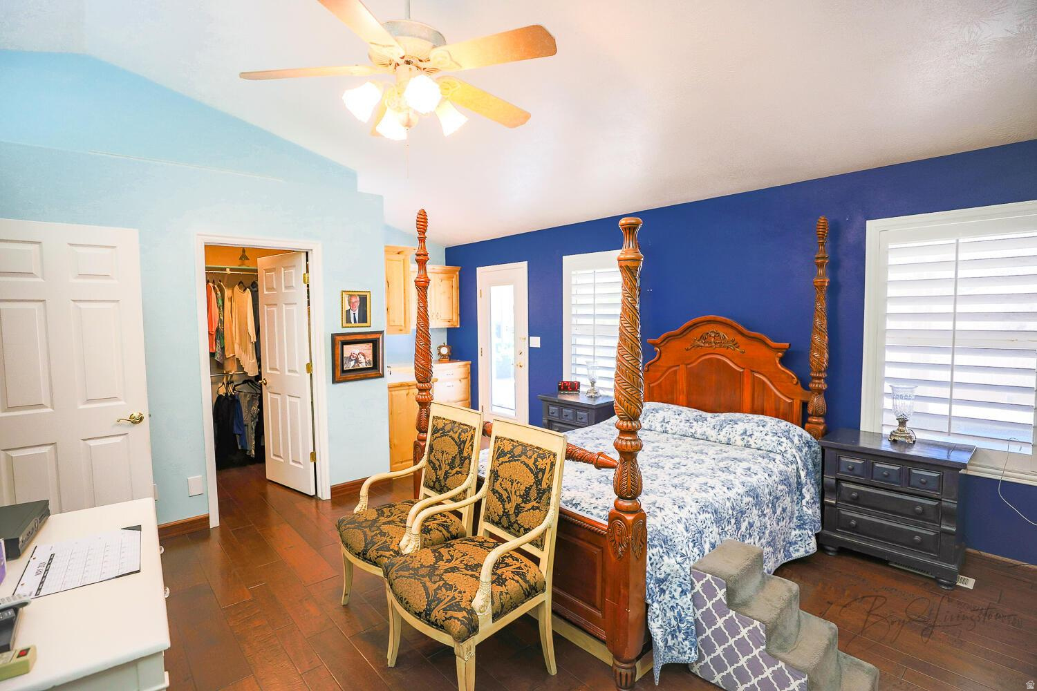 BLOOMINGTON LANE - Residential