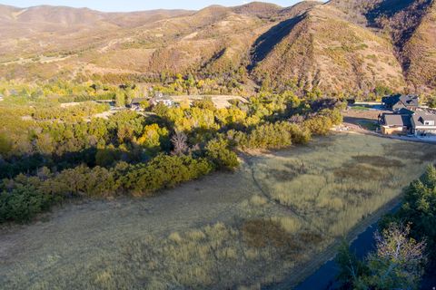 Tiny photo for 151 S MEADOW DR, Springville, UT 84663 (MLS # 2123775)