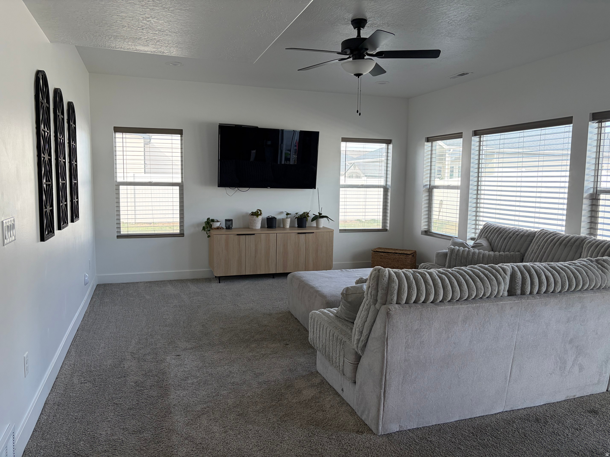 HARVEST FIELDS - Residential