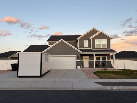 Photo of 1007 S 4200 W, West Point, UT 84015 (MLS # 2142081)