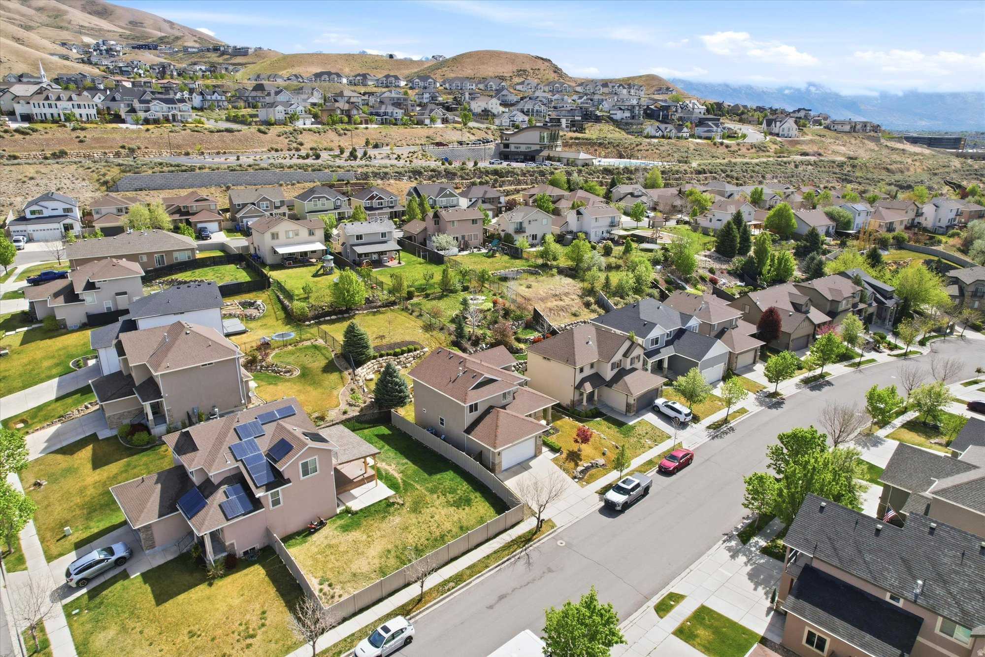 HUNTER CHASE - Residential