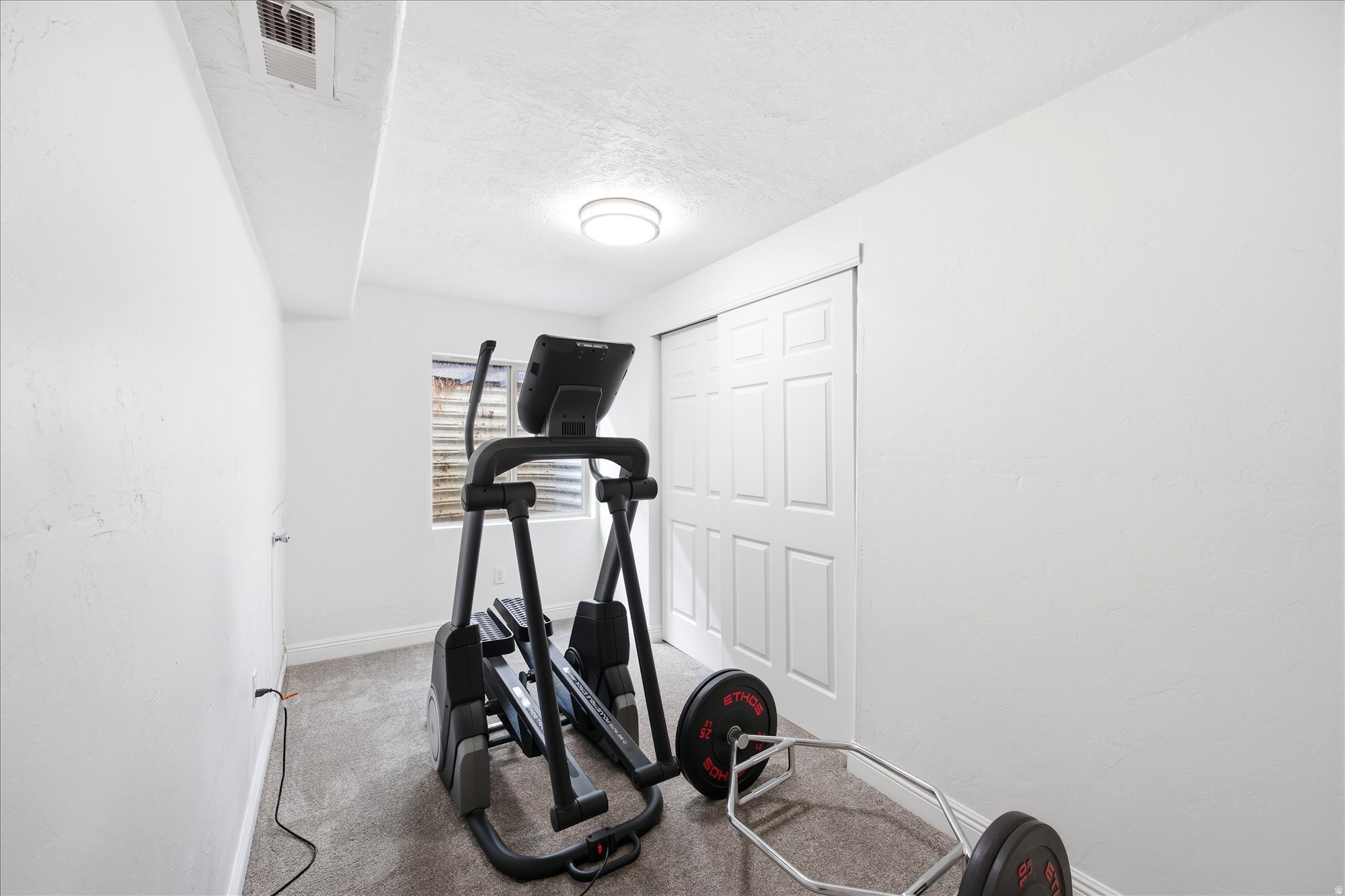 HUNTER CHASE - Residential