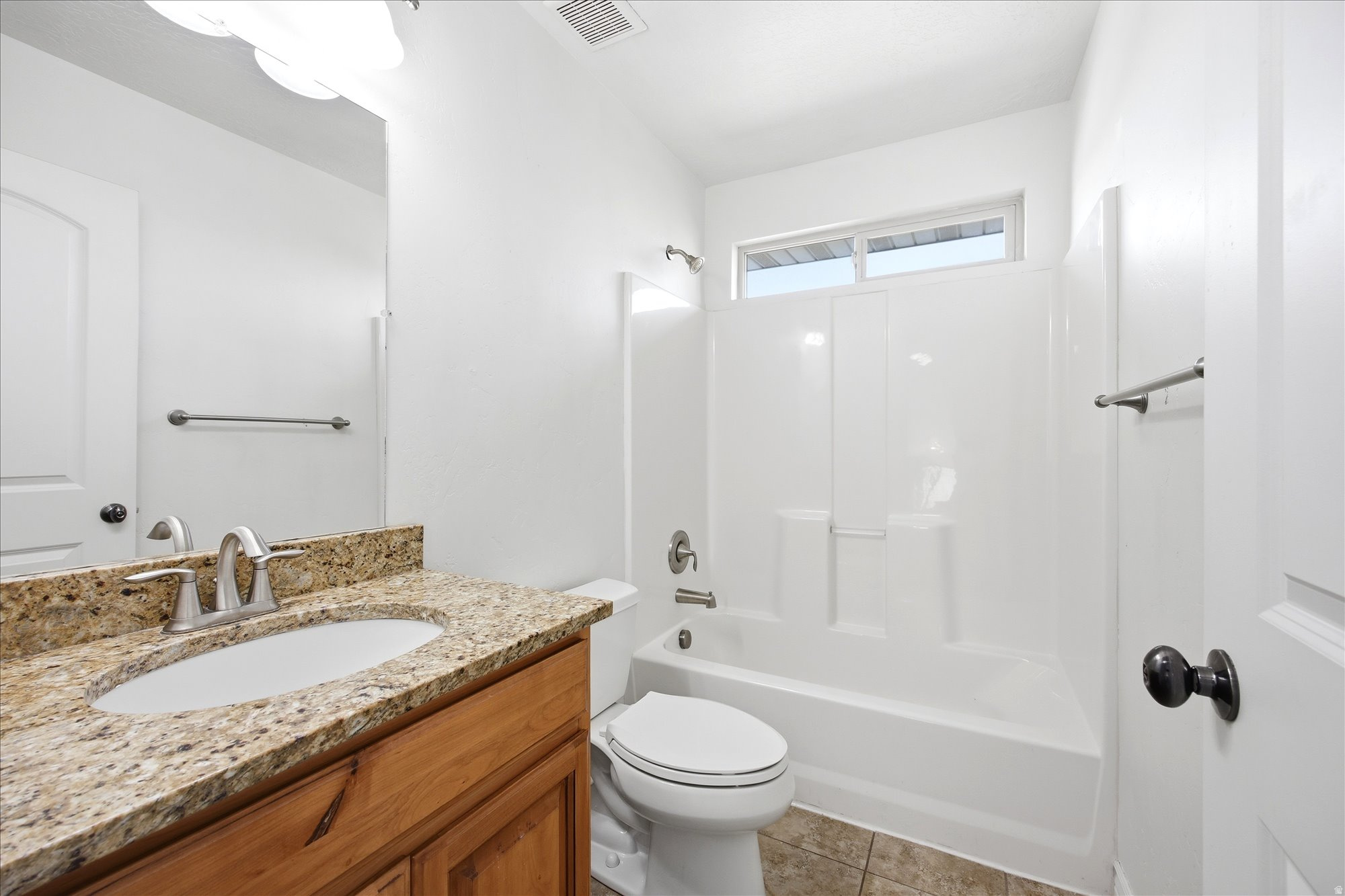 HUNTER CHASE - Residential