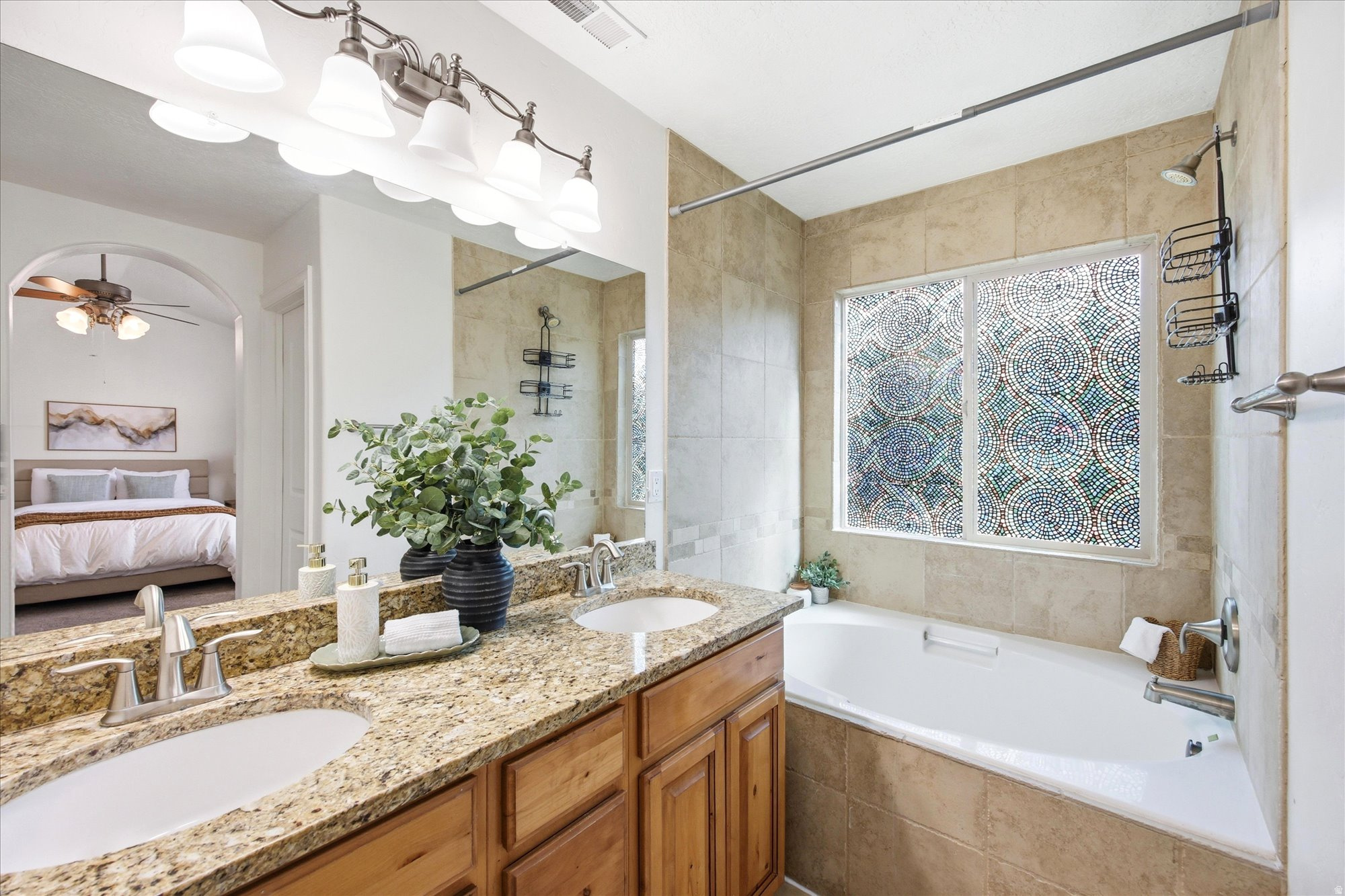 HUNTER CHASE - Residential