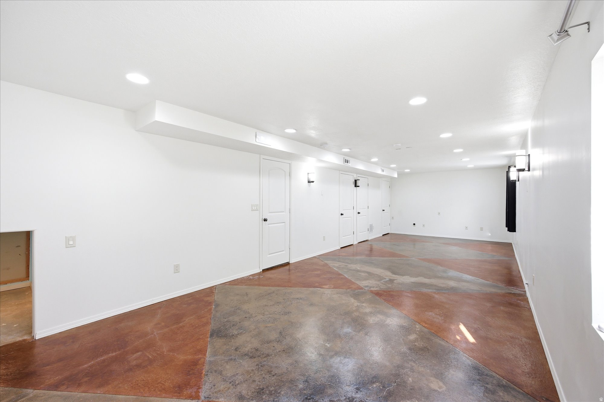 HUNTER CHASE - Residential