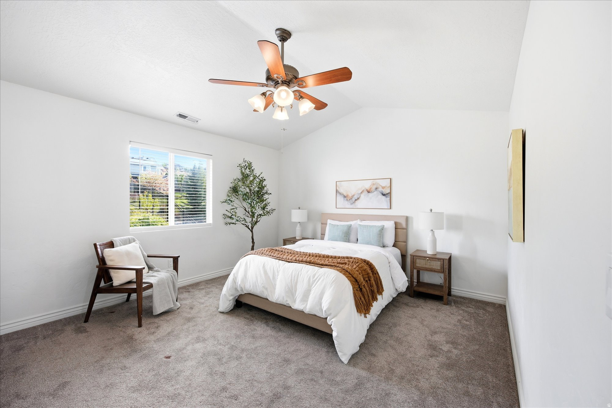 HUNTER CHASE - Residential