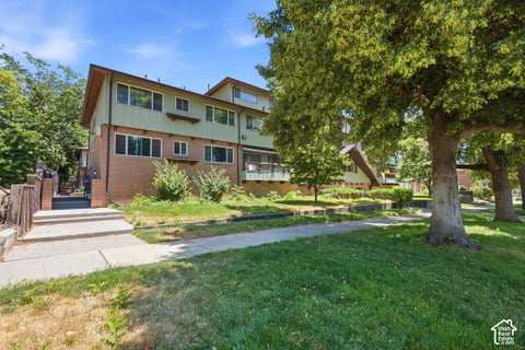Photo of 131 S 1000 E #12, Salt Lake City, UT 84102 (MLS # 2189601)