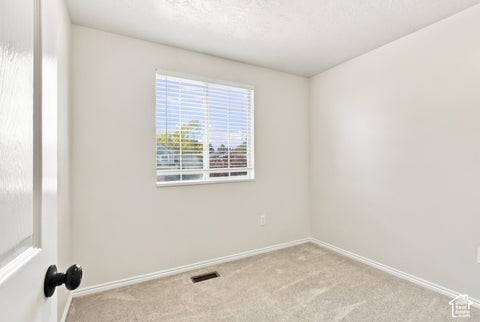 Tiny photo for 1535 S 250 E, Kaysville, UT 84037 (MLS # 2188797)