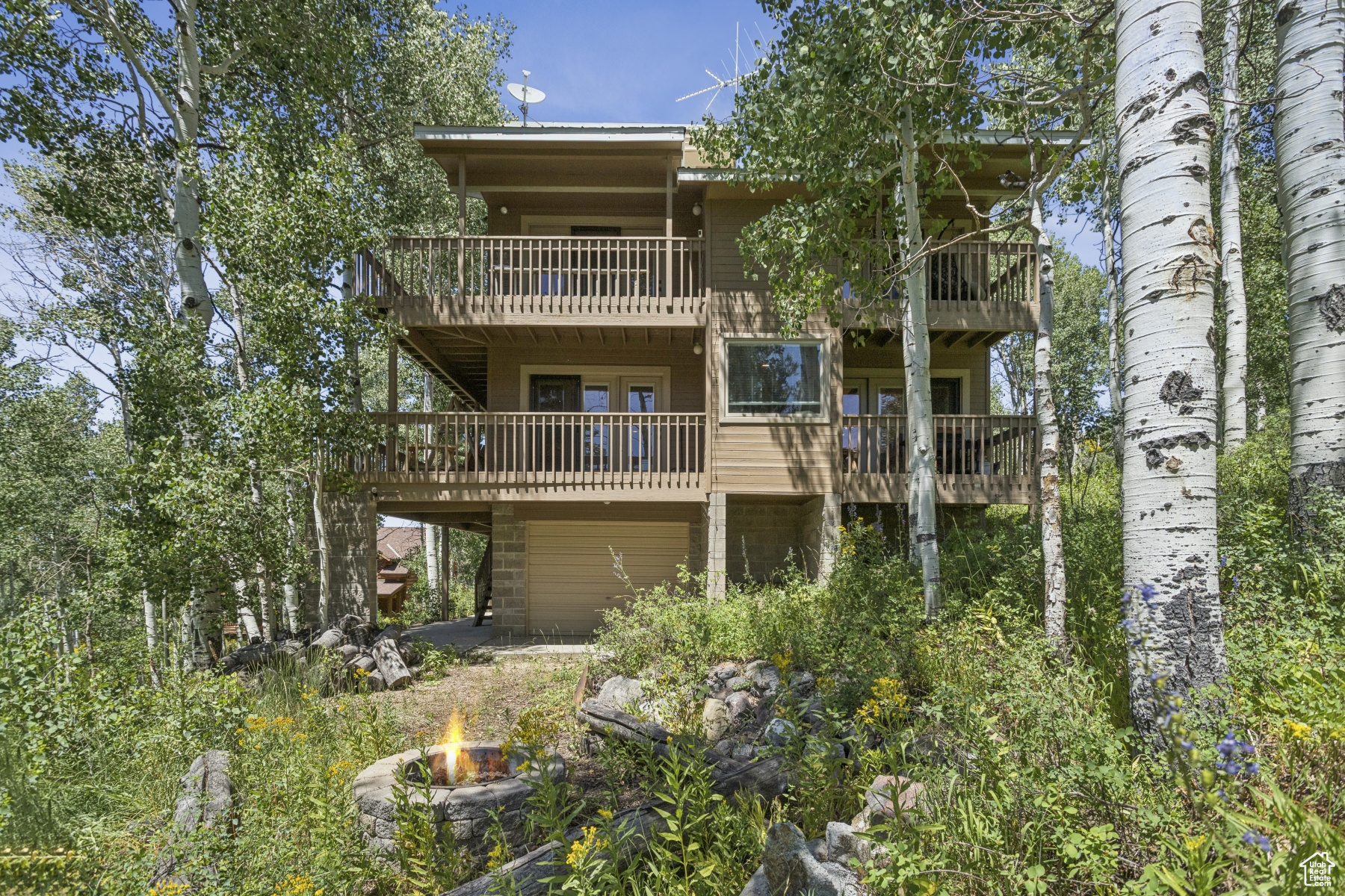 TIMBER LAKES - Residential