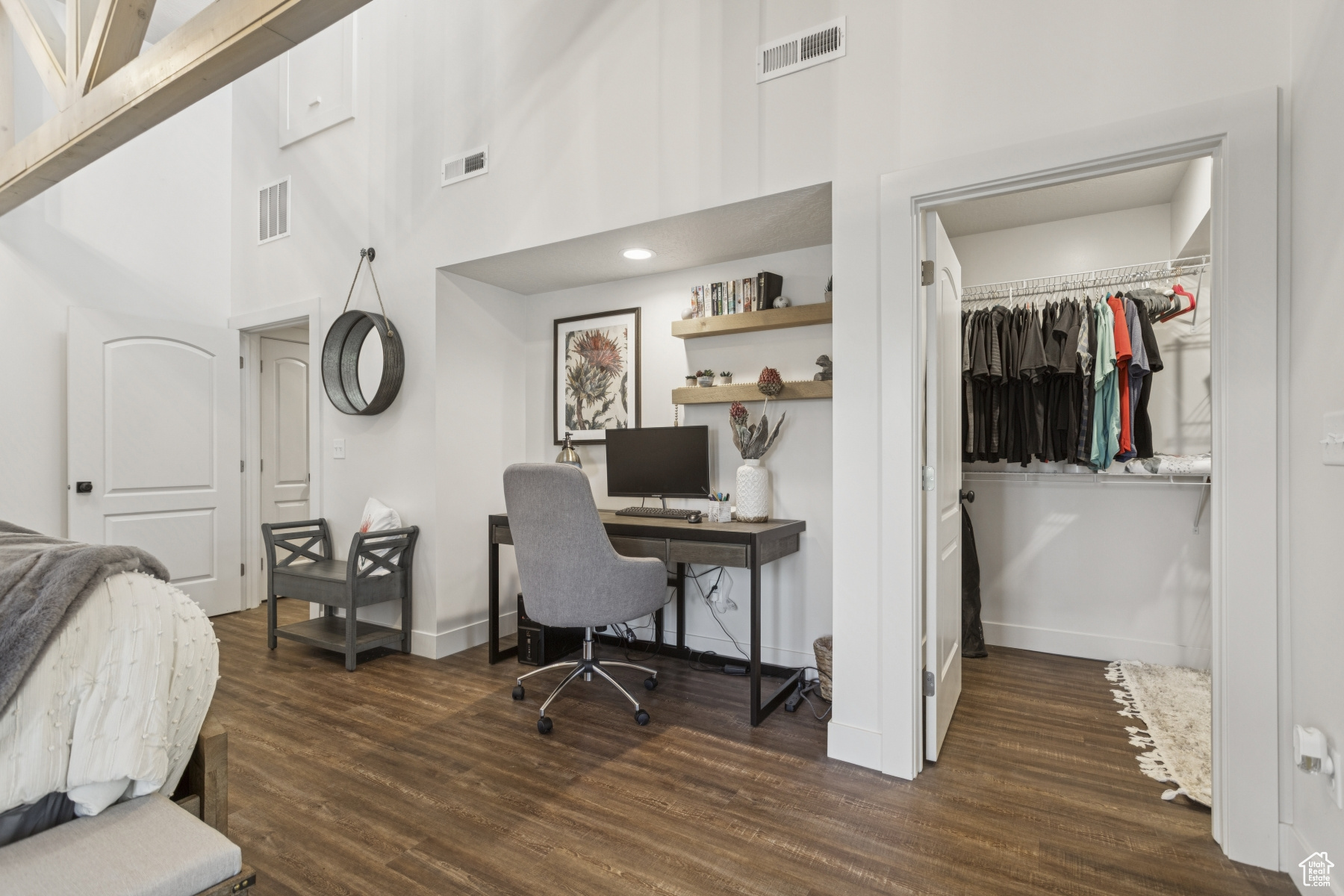 TIMBER LAKES - Residential