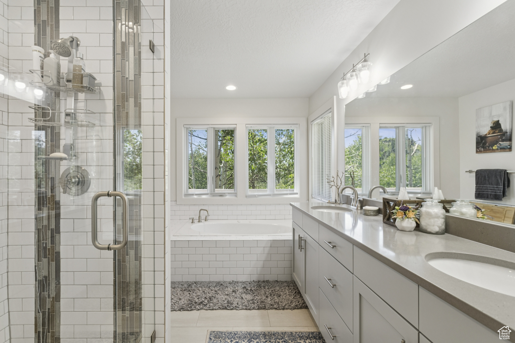 TIMBER LAKES - Residential