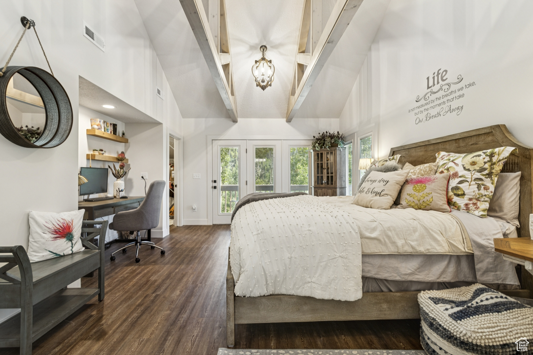 TIMBER LAKES - Residential