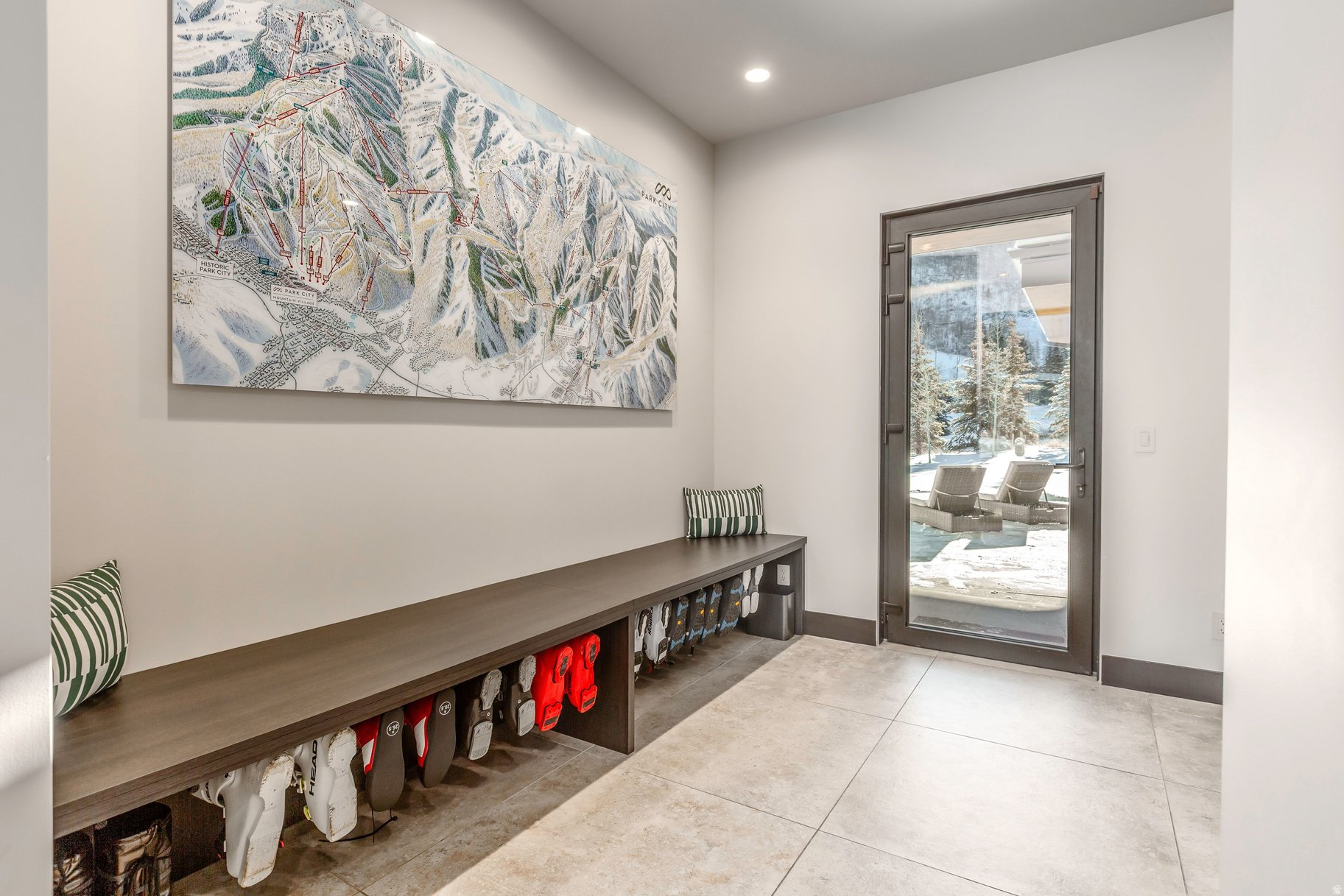 COLONY @WHITE PINE - Residential