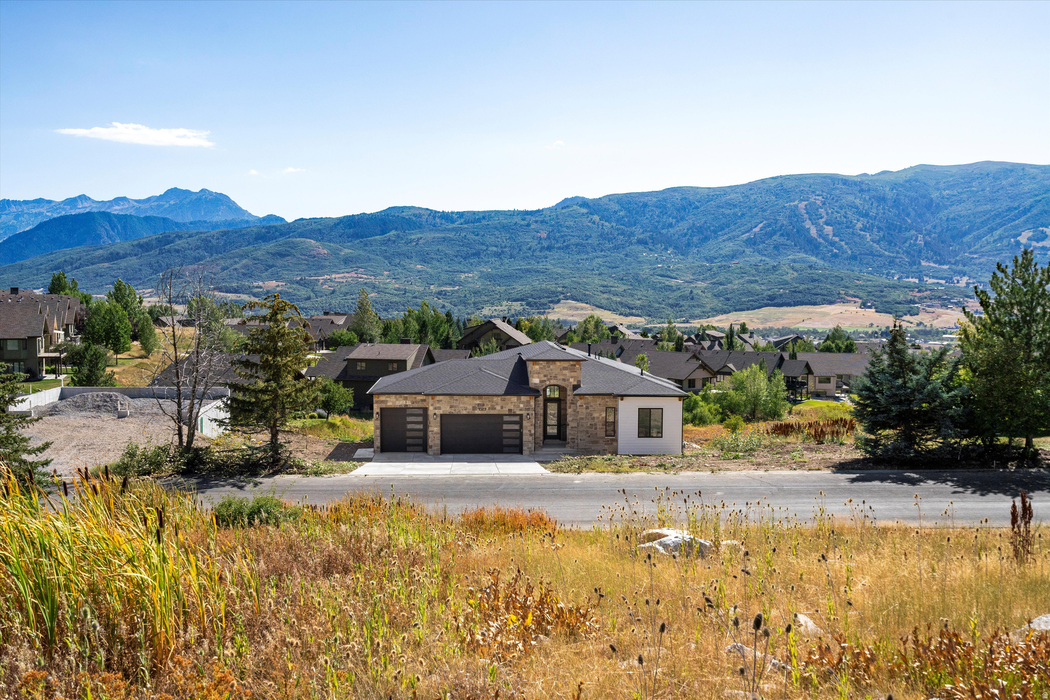 ELKHORN - Residential