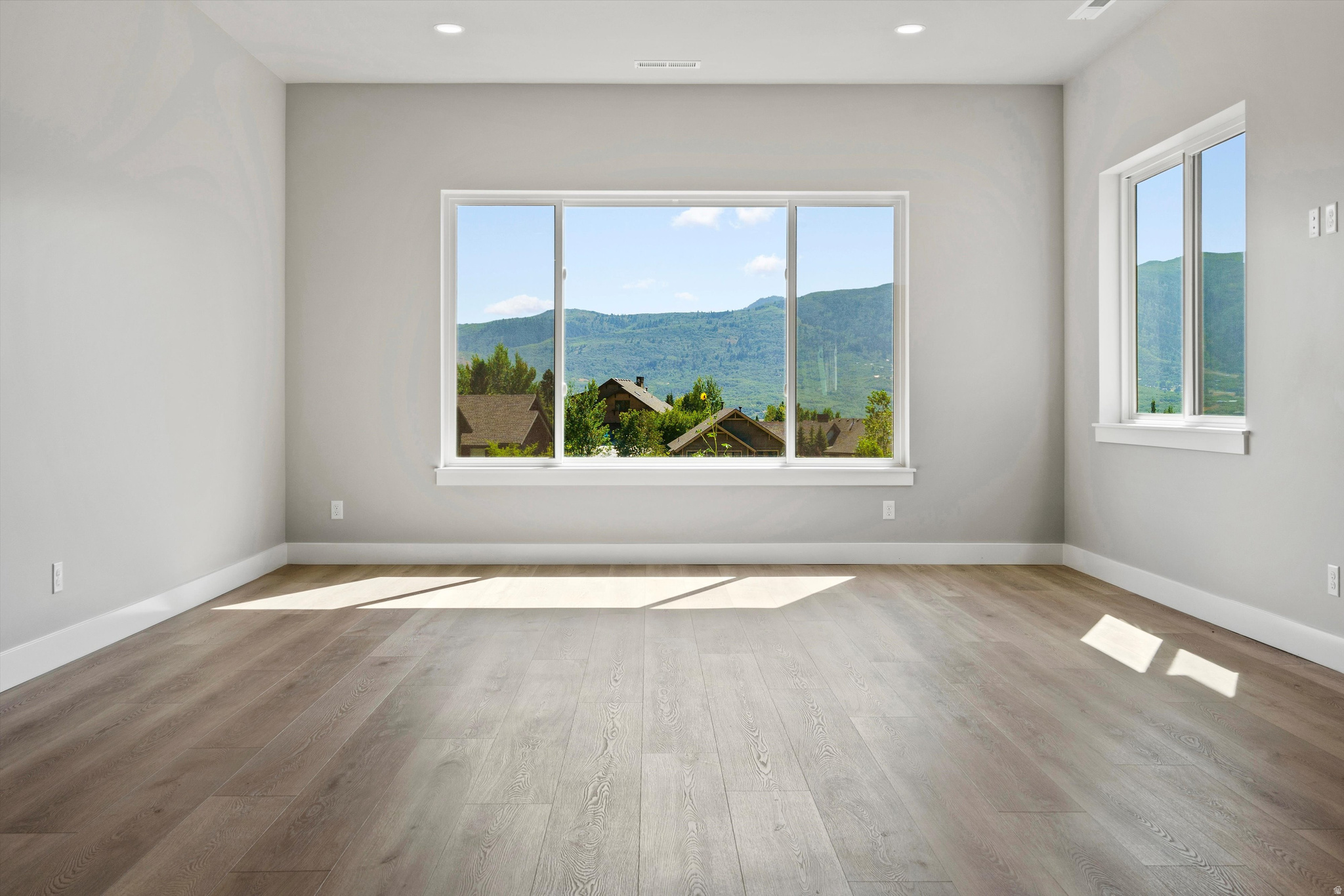 ELKHORN - Residential