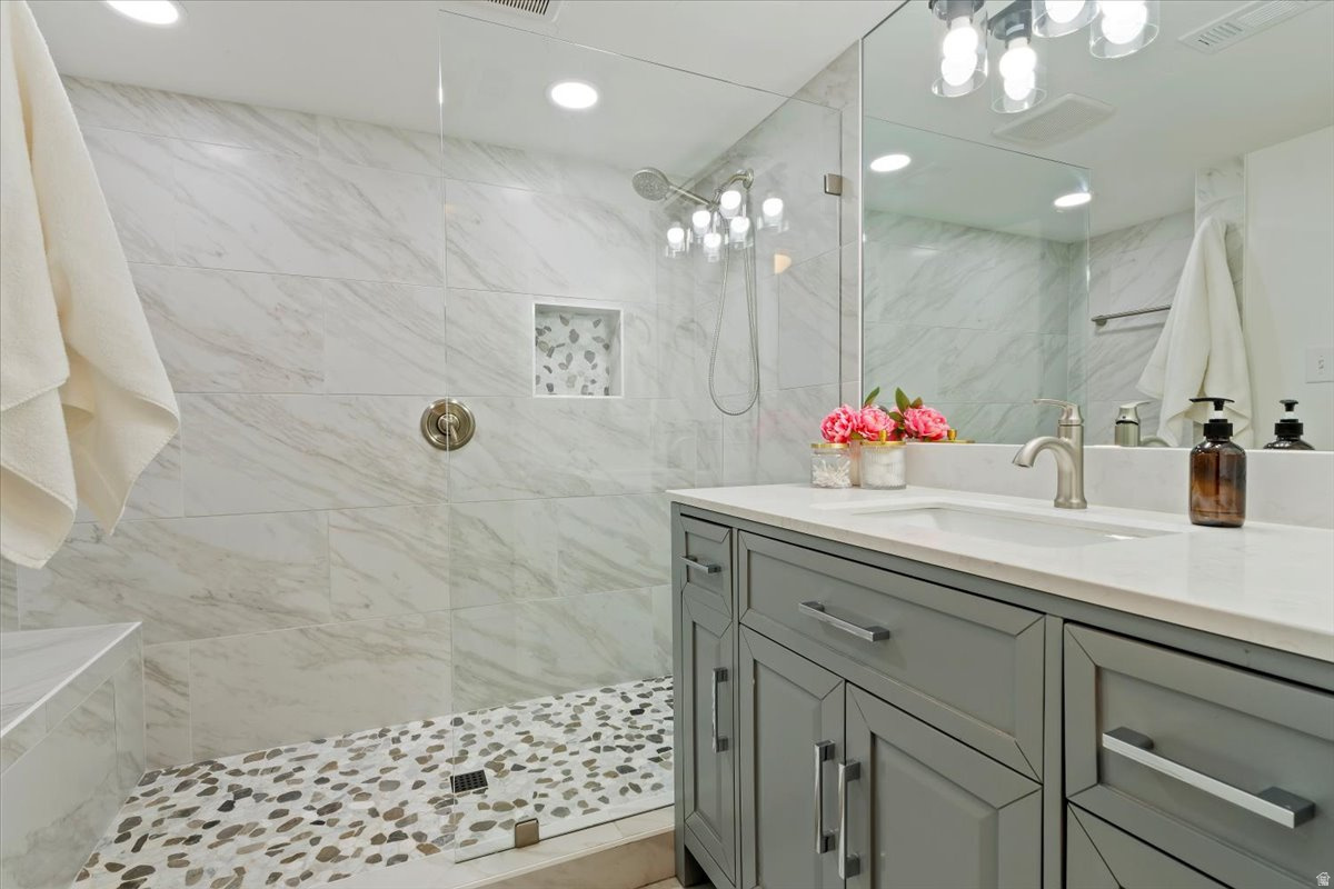 PLEASANT VIEW HEIGHTS - Residential