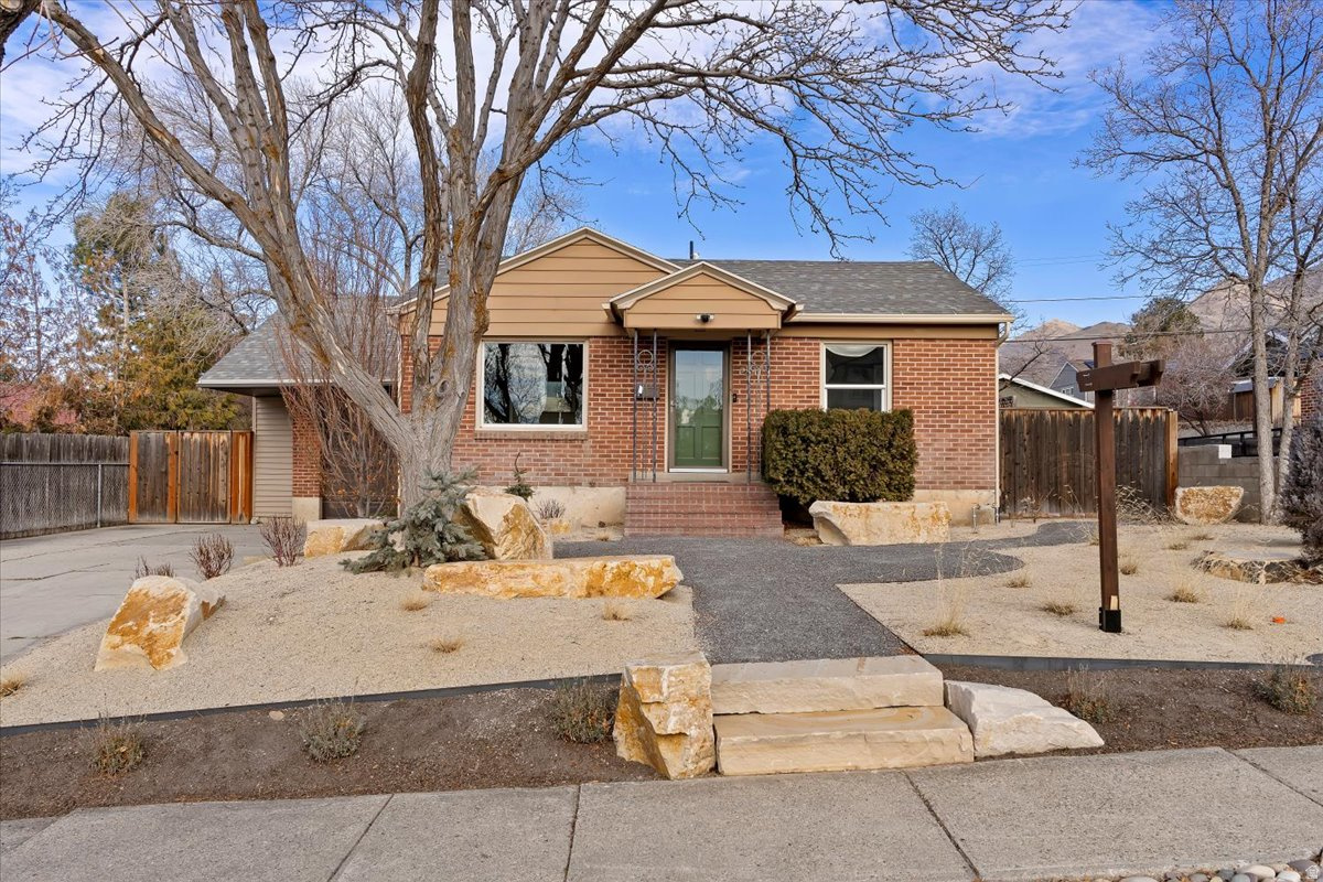 PLEASANT VIEW HEIGHTS - Residential