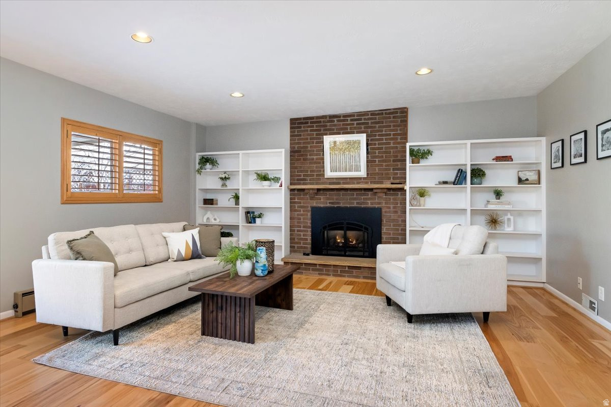 PLEASANT VIEW HEIGHTS - Residential