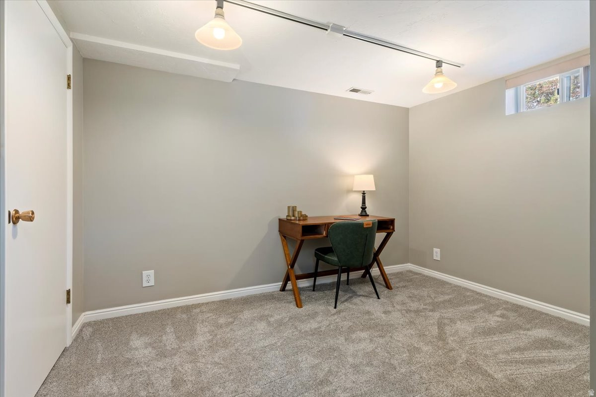 PLEASANT VIEW HEIGHTS - Residential