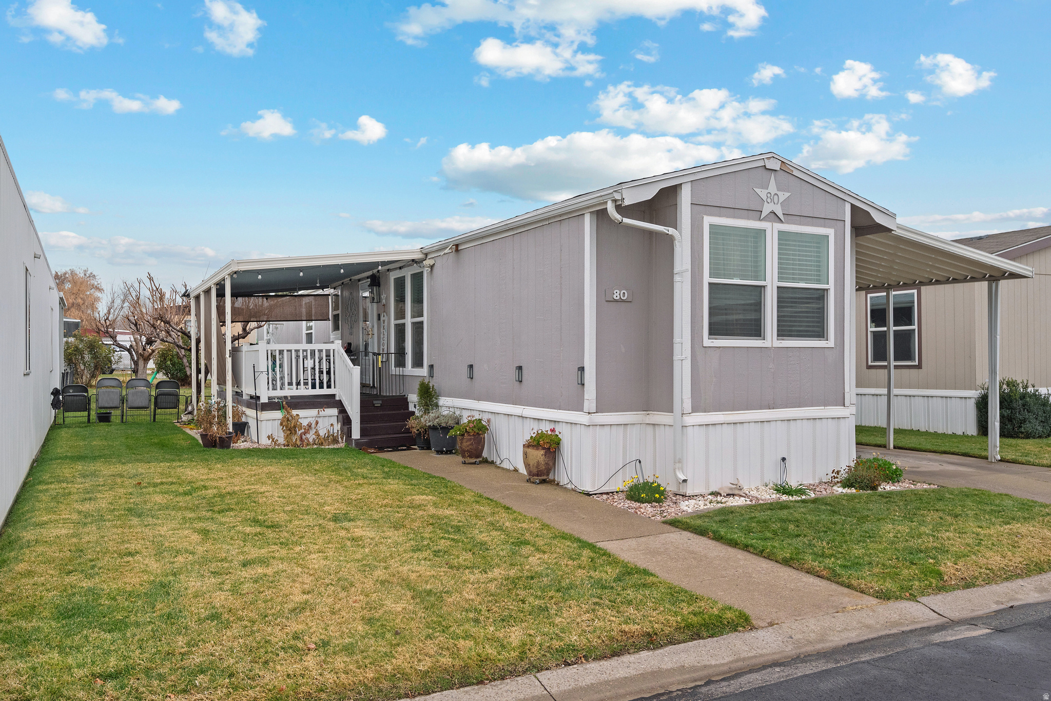 COUNTRY MEADOWS COMMUNITY - Residential