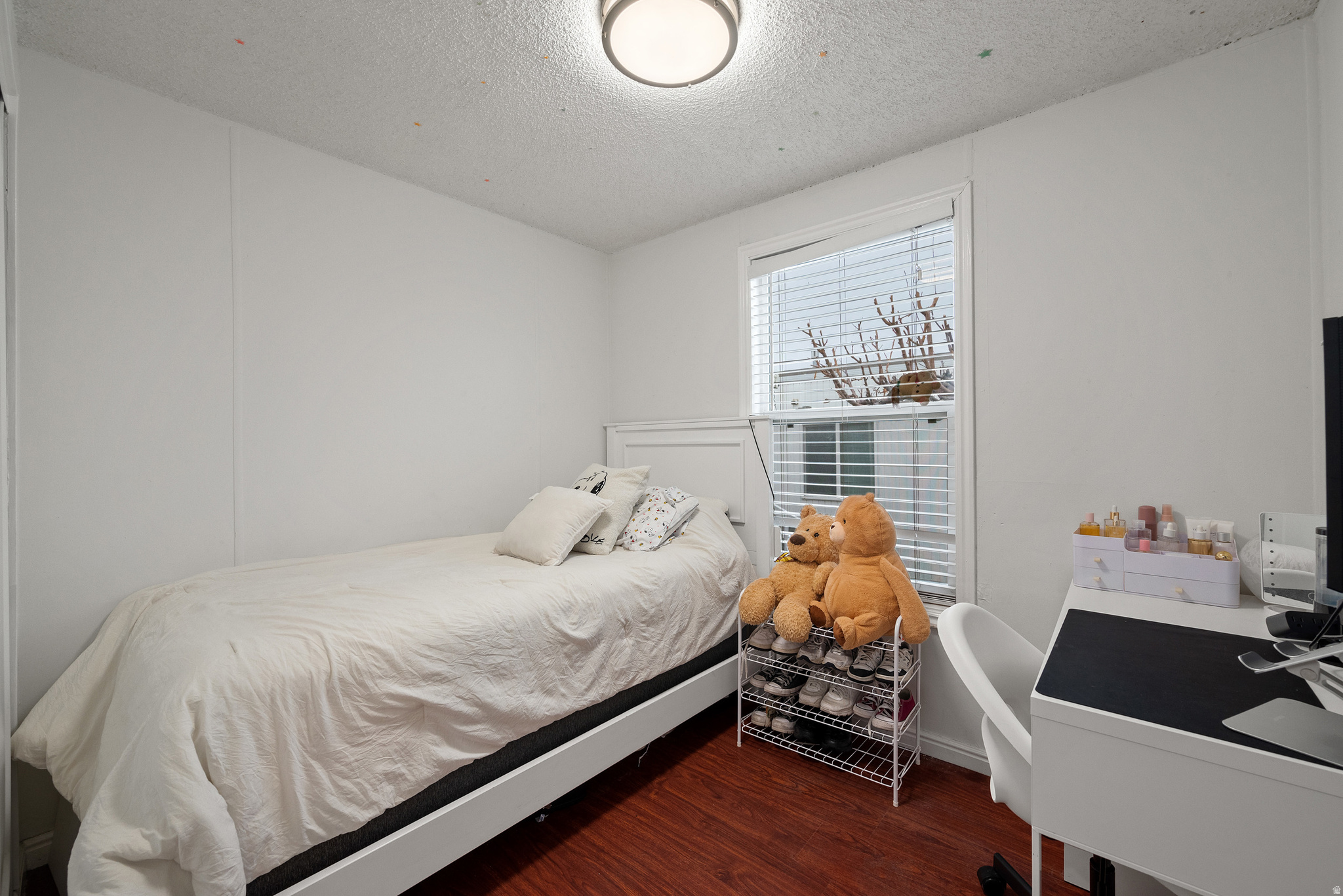 COUNTRY MEADOWS COMMUNITY - Residential