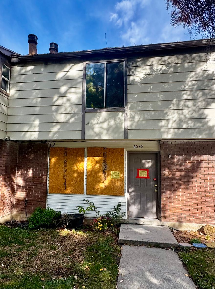 Fire-Damaged Property  AS-IS Sale  This property has sustained a fire and remains fire damaged. Sold AS-IS, WHERE-IS with no repairs or warranties. Entry permitted only with a licensed restoration company. Per Holladay City, permits are required and the structure must be made sound before any unaccompanied access.  Servpro photos and documentation attached. Cash or hard money only.  All offers must include a signed Buyer Acknowledgement and Liability Release. Experienced investors and restoration professionals only.