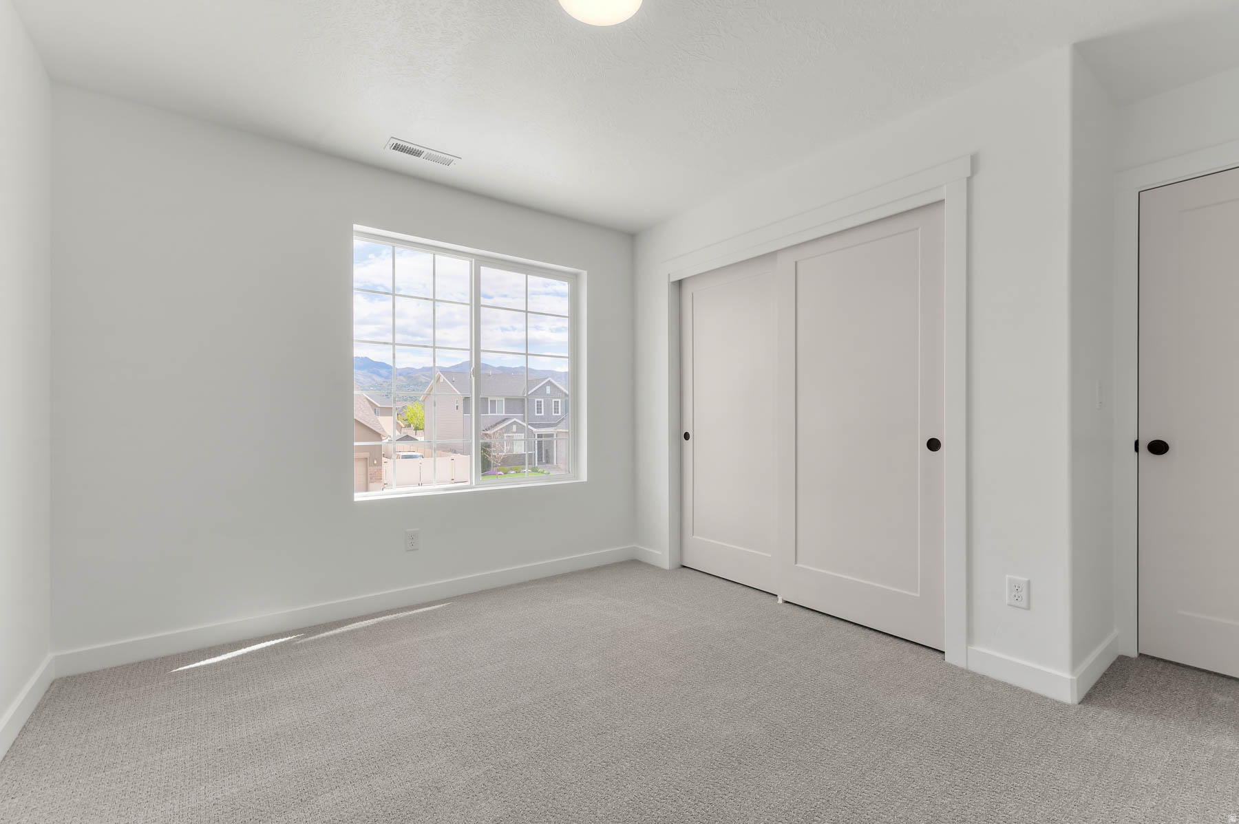 AMBERLY PLACE 12 - Residential